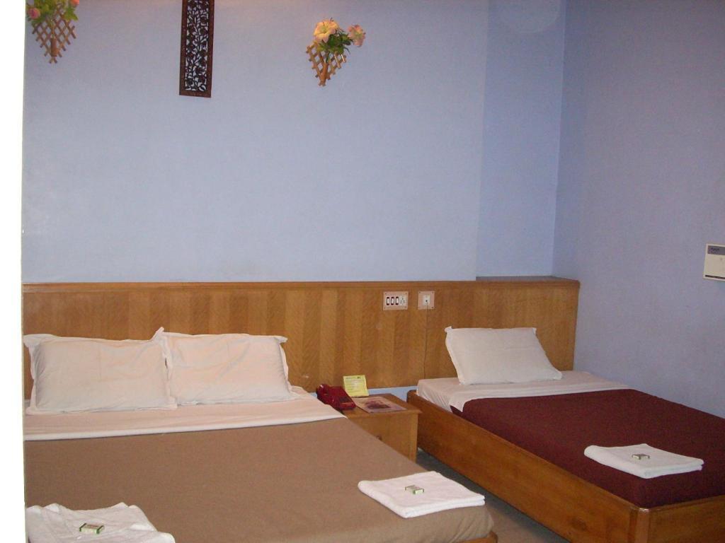 Manickam Grand Hotel 2*