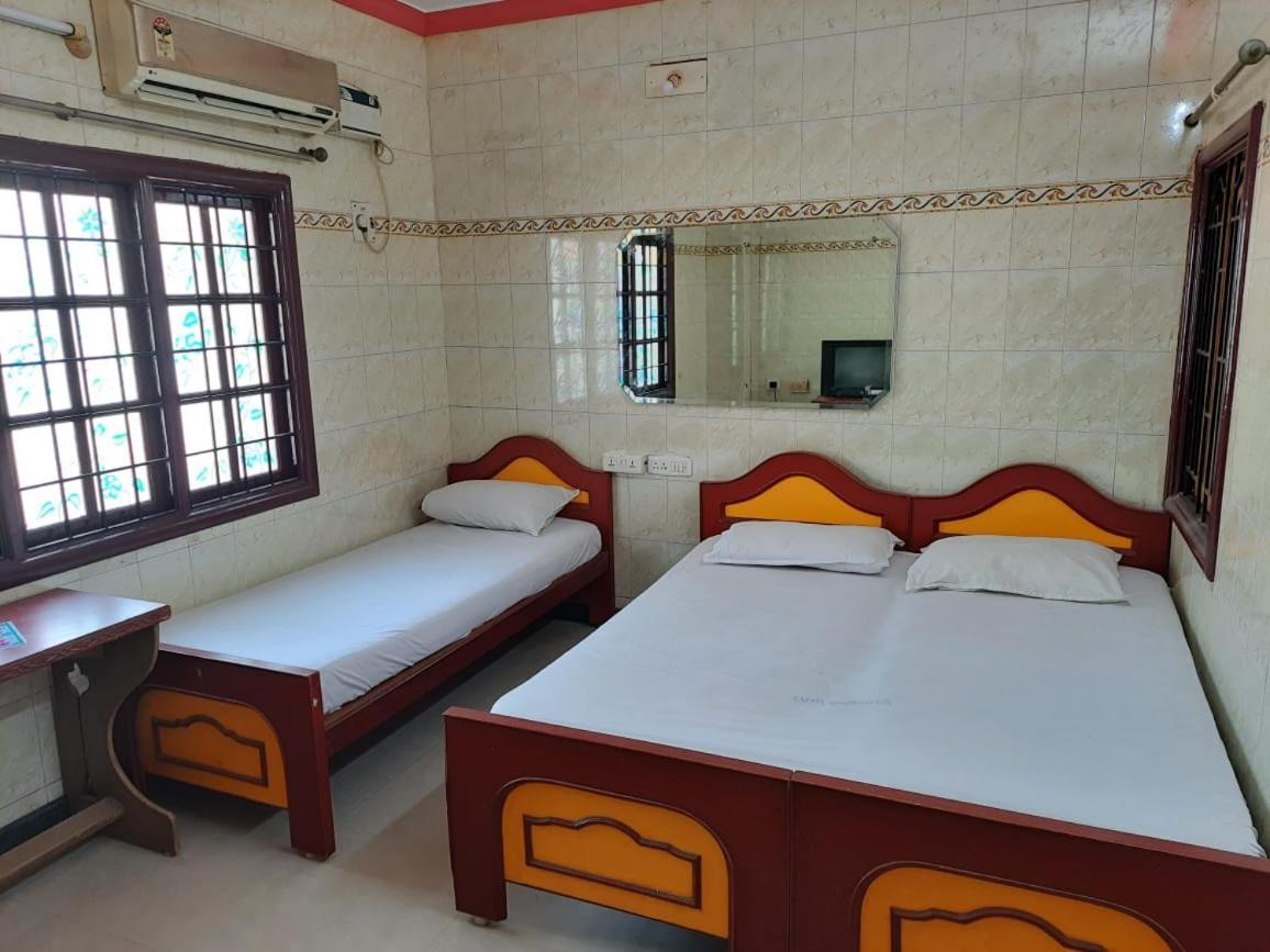 Lodge Charminar Residency Chennai