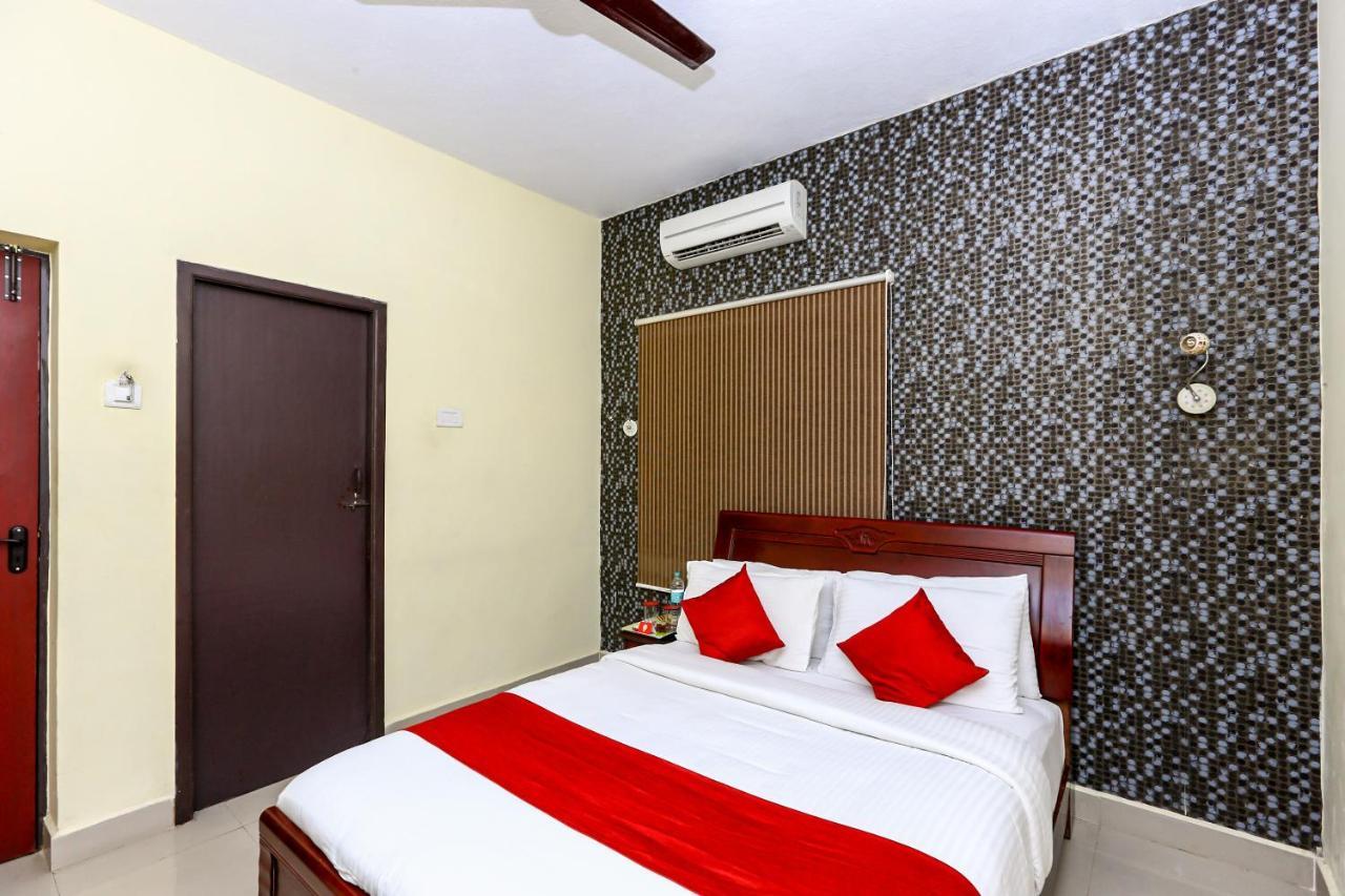 Oyo 8508 Heritage Residency Hotel 3*