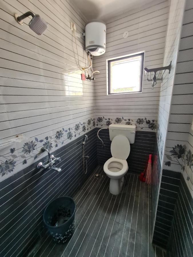 S4 Sruthi Service Apartamento