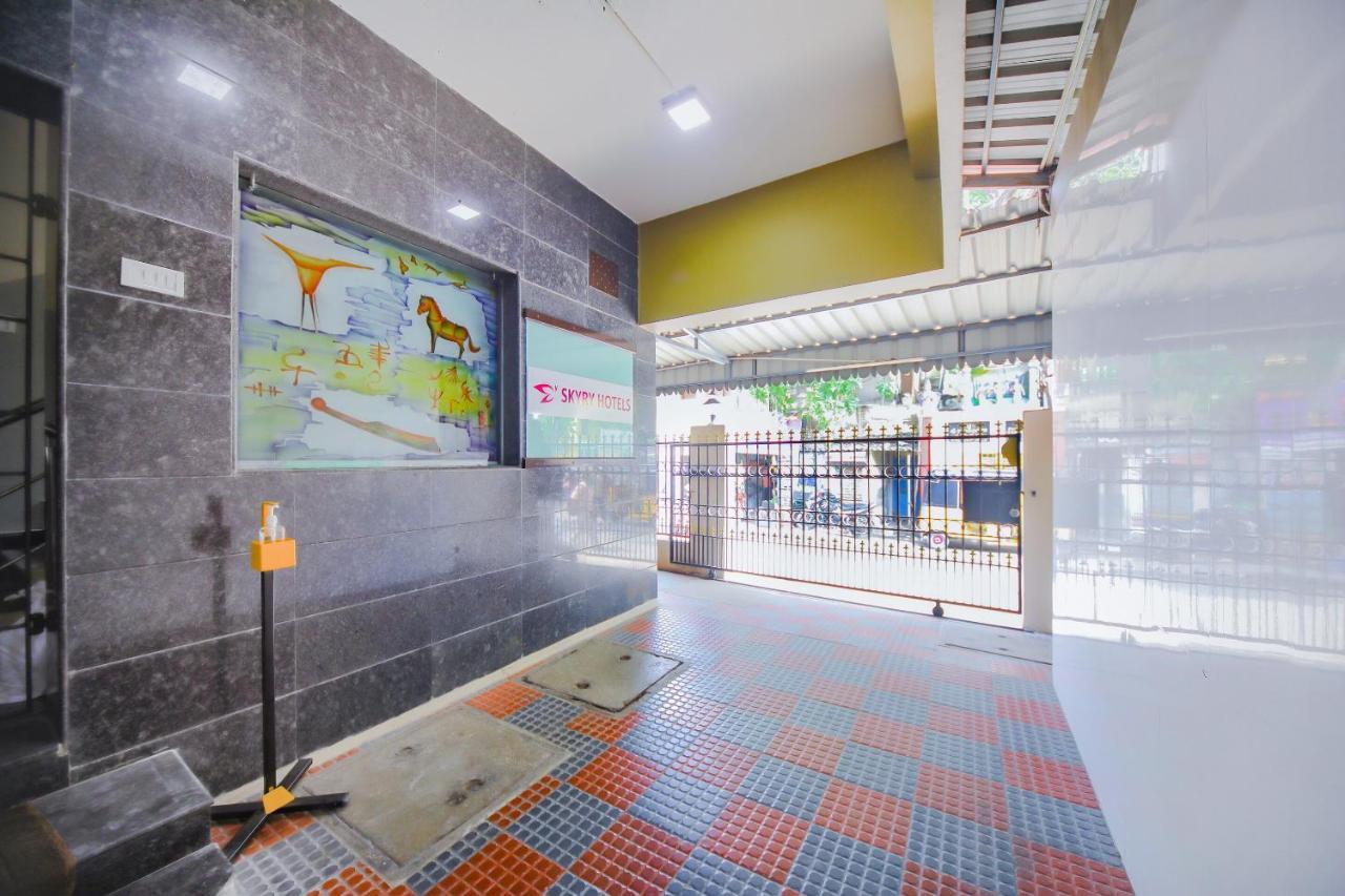 Hotel Oyo Flagship 76696 Skyry Hotels *