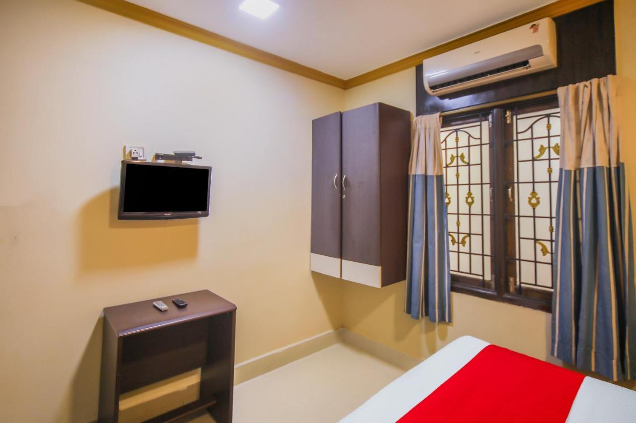 Hotel Oyo Flagship 76696 Skyry Hotels Chennai