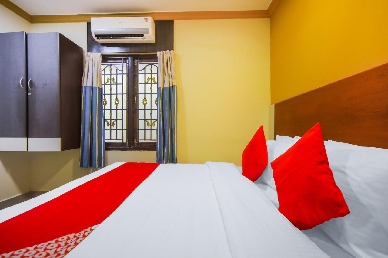 Oyo Flagship 76696 Skyry Hotels Hotel Chennai