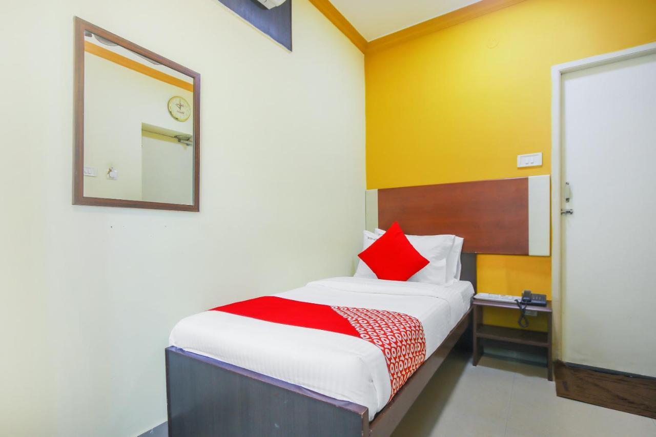 Hotel Oyo Flagship 76696 Skyry Hotels *