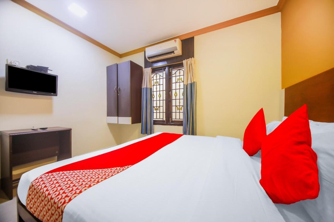 Hotel Oyo Flagship 76696 Skyry Hotels