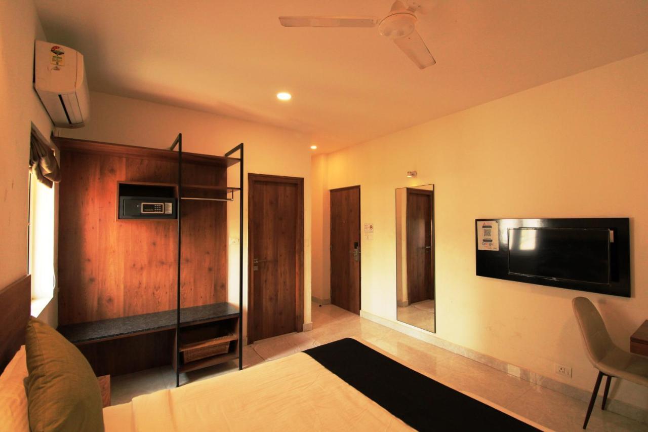 Arunaa Airport Hotel,chennai Hotel