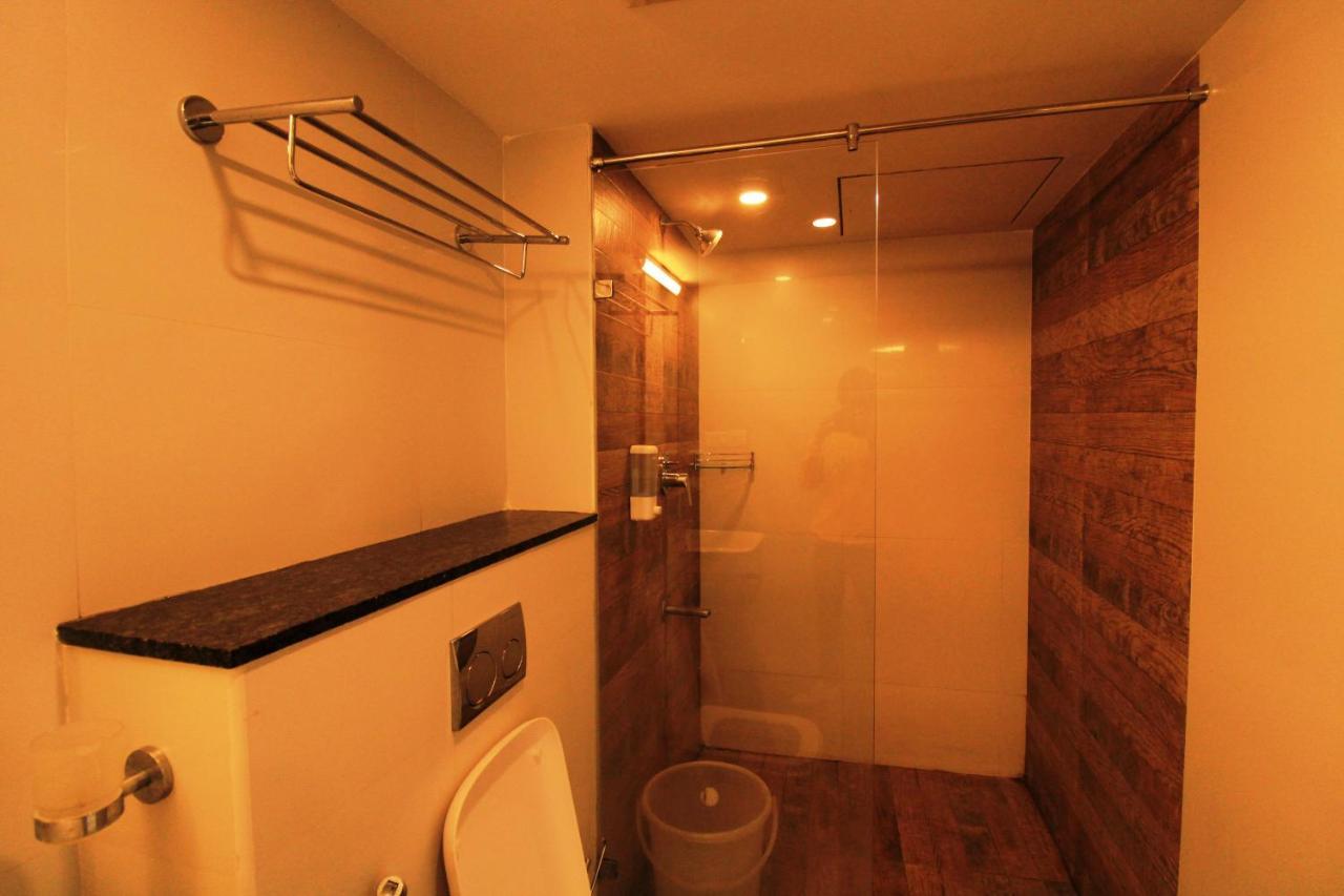 Arunaa Airport Hotel,chennai Hotel Chennai