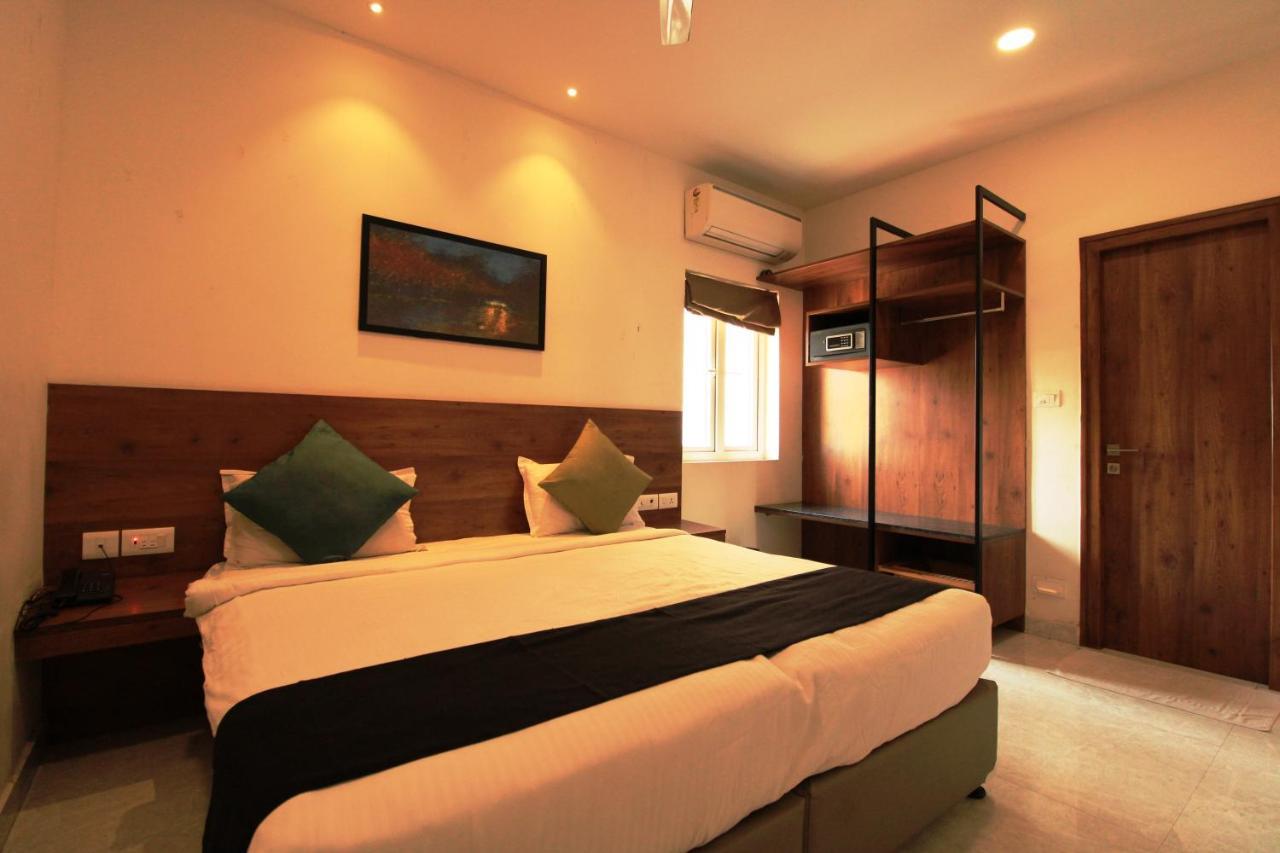 Hotel Arunaa Airport Hotel,chennai