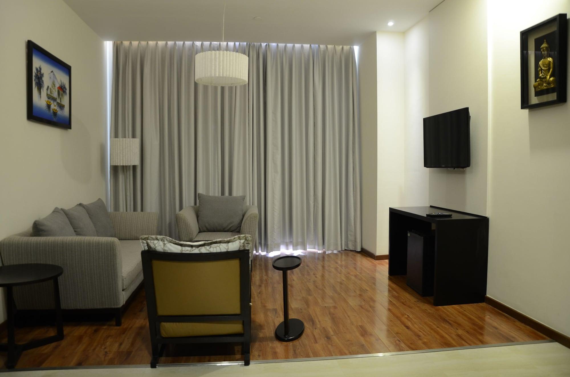 E 4* Chennai
