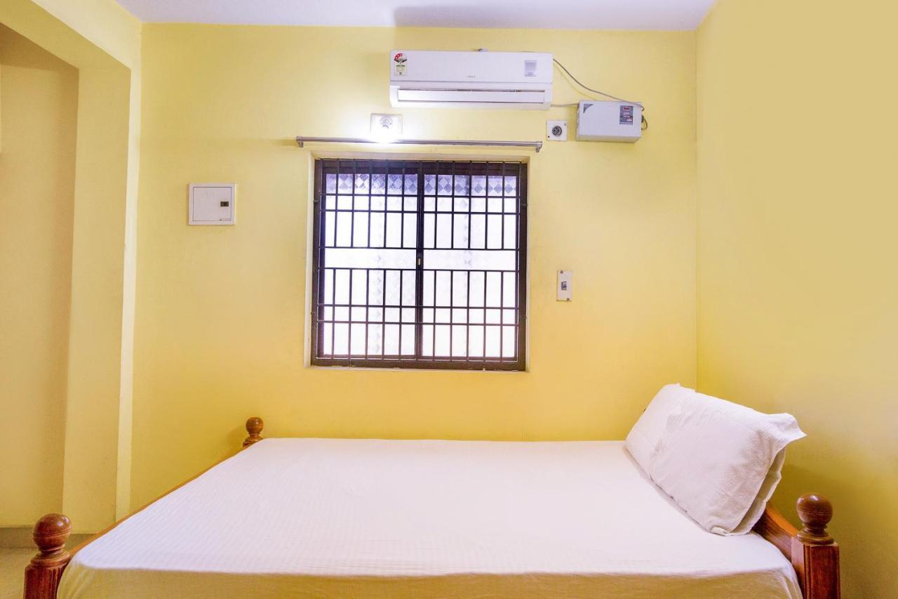 Spot On 47686 Kgt Hotel 2*