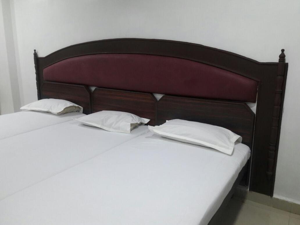 Hotel Sorrento Guest House Anna Nagar East Metro Shenoy Nagar Metro Budget Monthly Daily Rooms