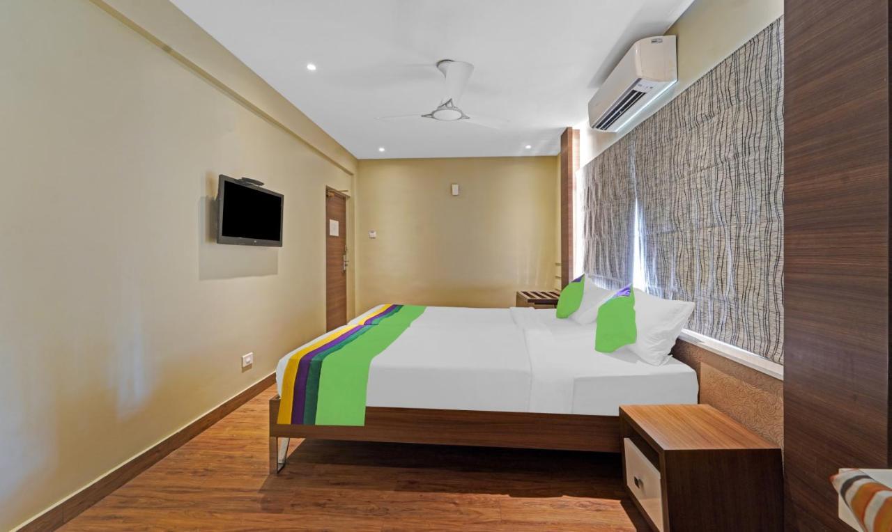 Treebo Trend Cine Hotel