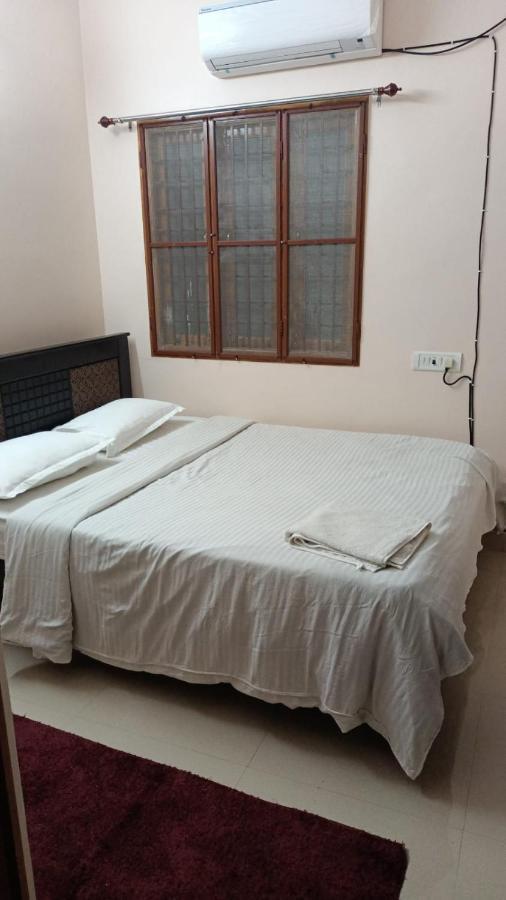 Syening Associates Apartamento