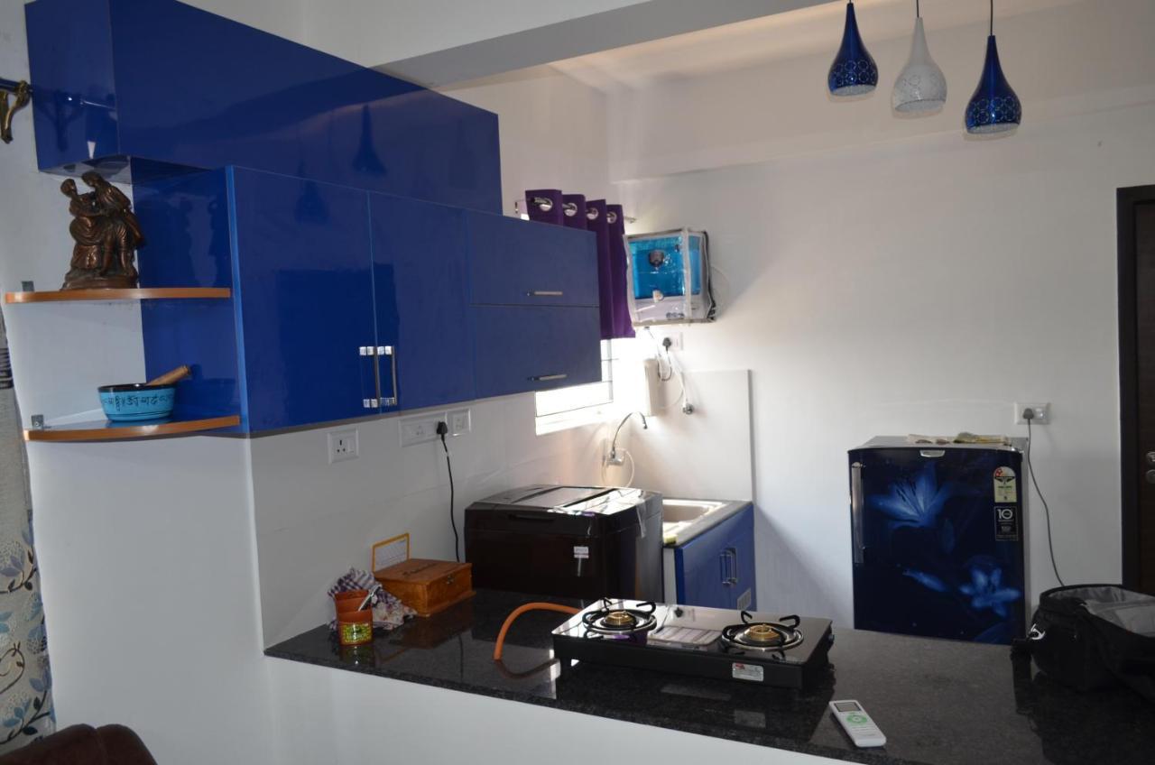 Oviyam Sea View Apartment, Feel Like Chennai