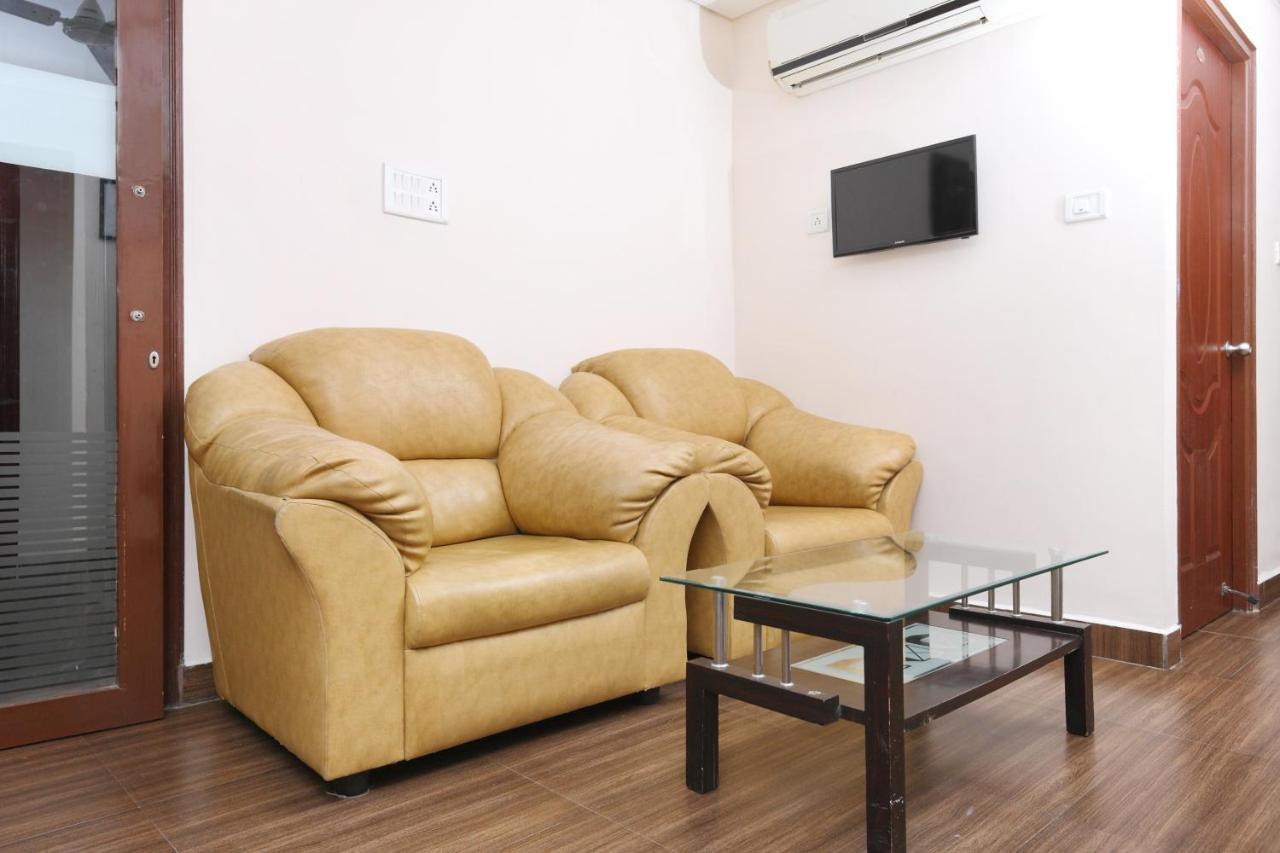 Oyo 1001 Palmtree Corporate Anna Nagar 3* Chennai