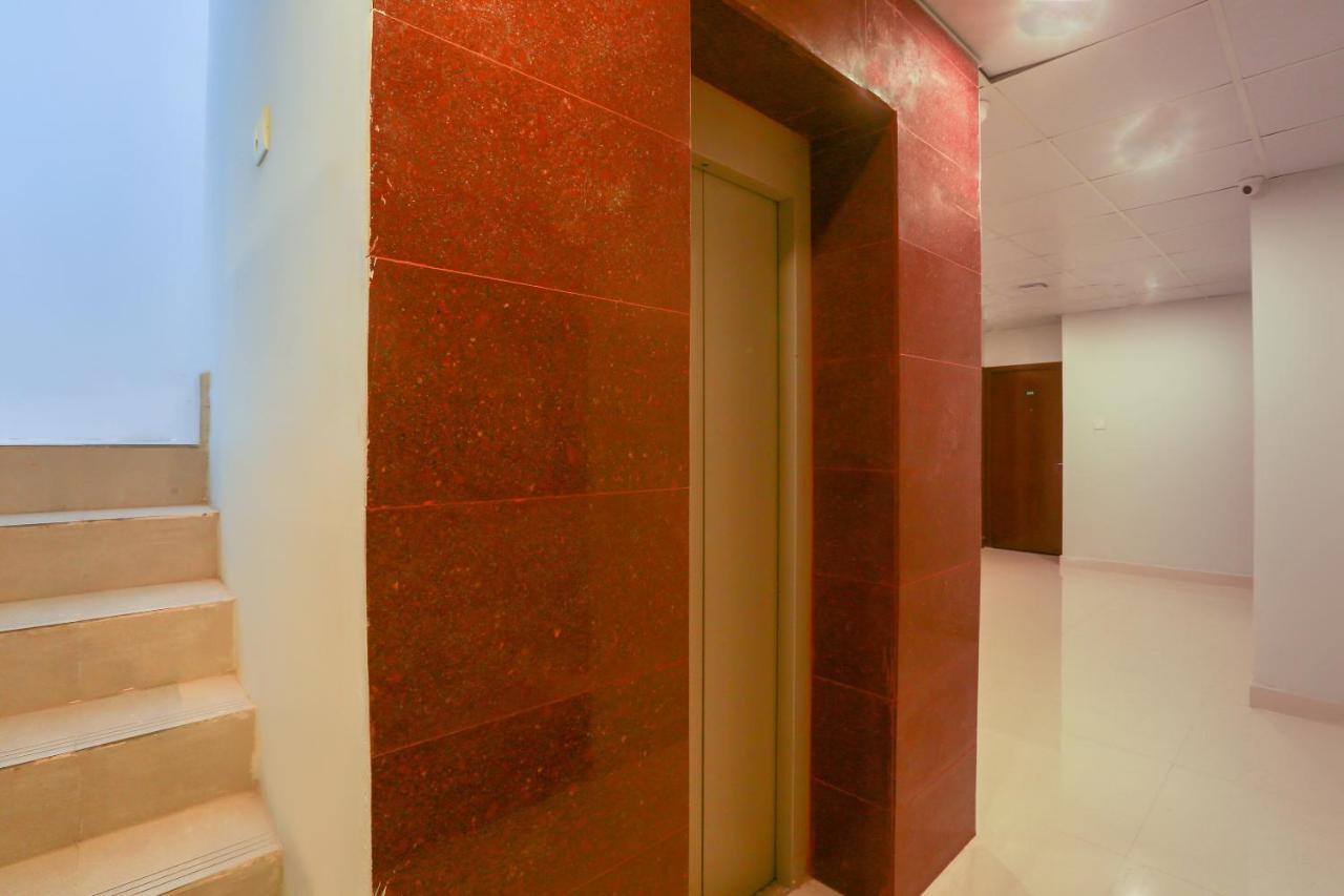 Oyo Silverkey Murugan Near Jazz Cinemas Luxe Hotel Chennai