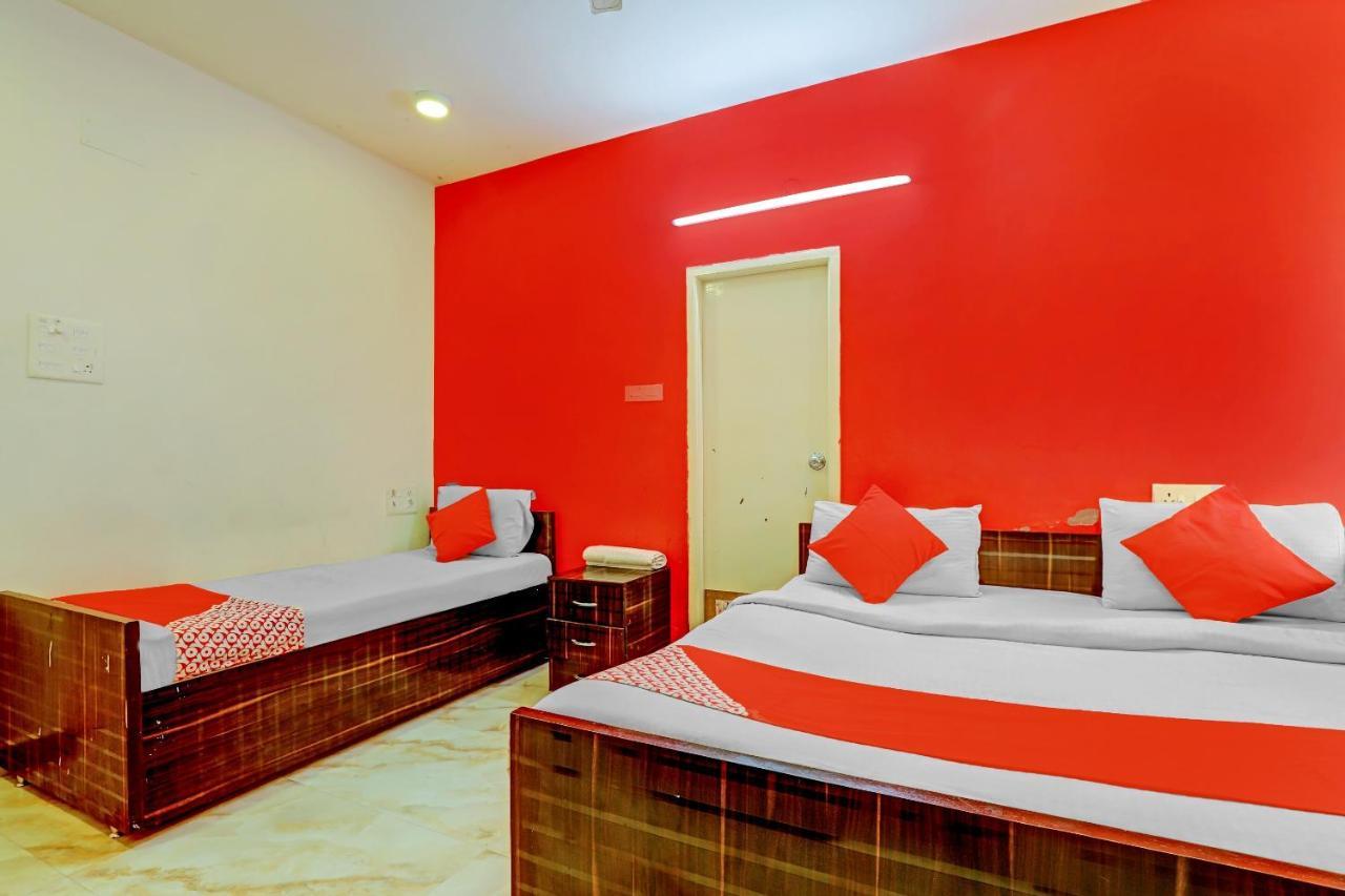 Oyo 73418 Ecr Residency And Service Hotel 3*