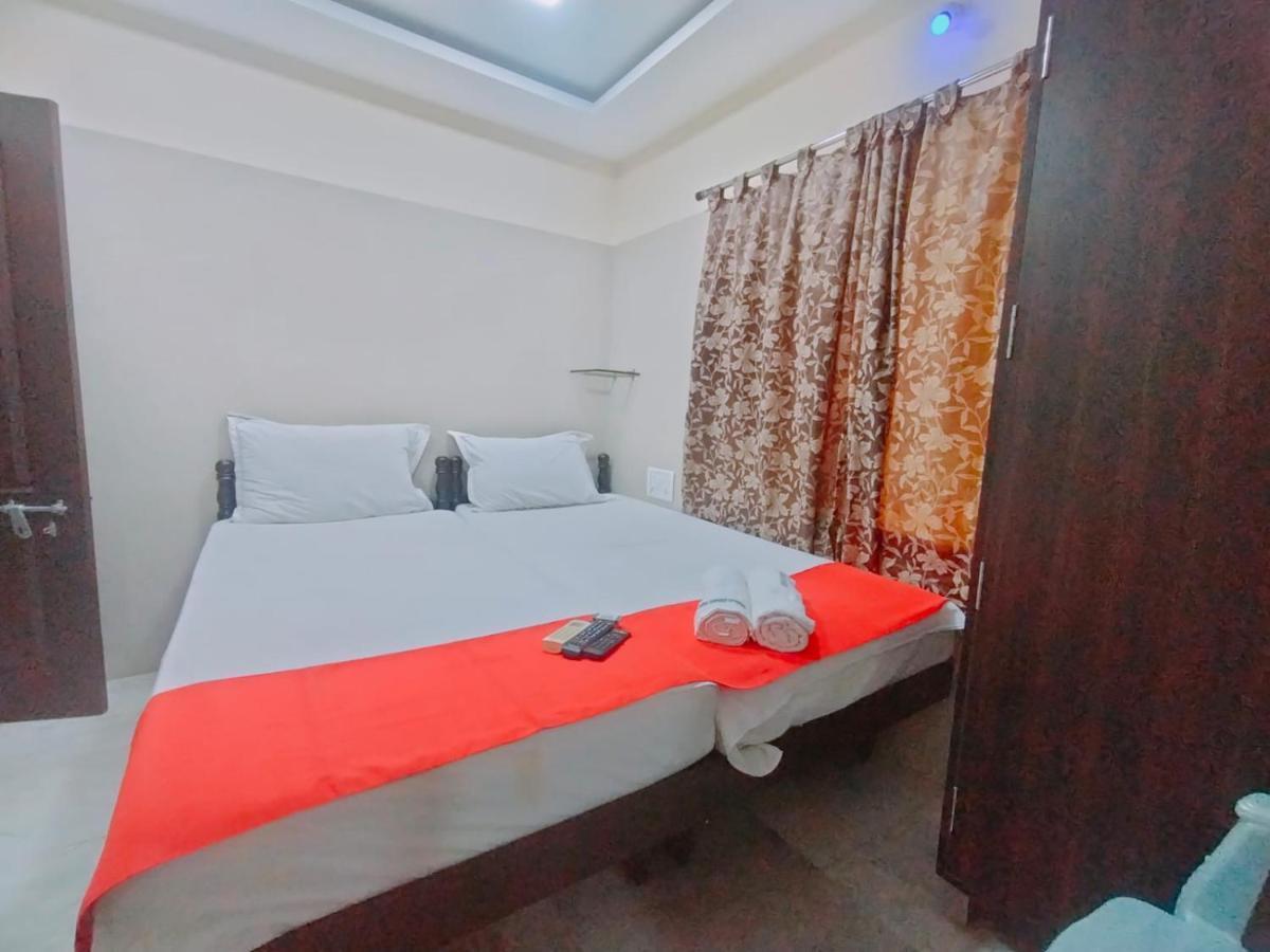 Gemini Hotel 2*