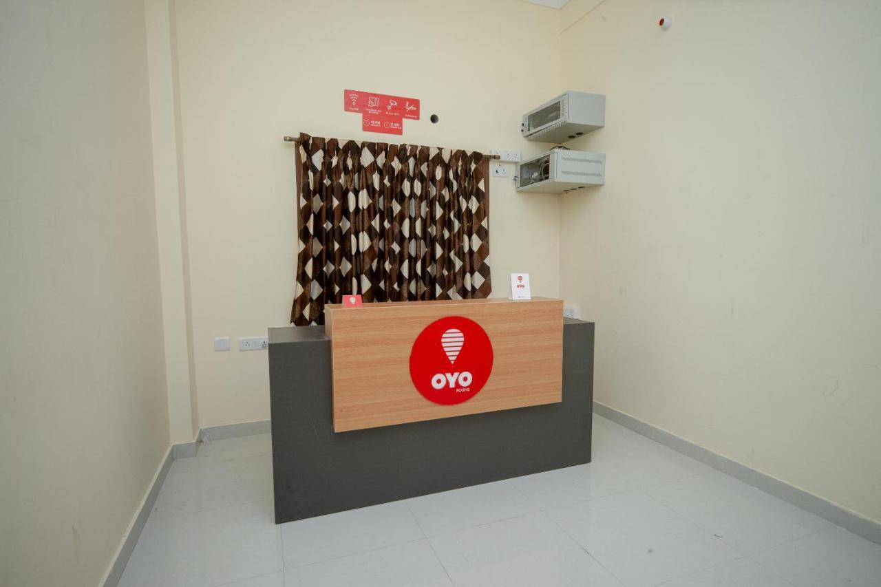 Hotel Oyo 79252 Inn34 Porur 3*
