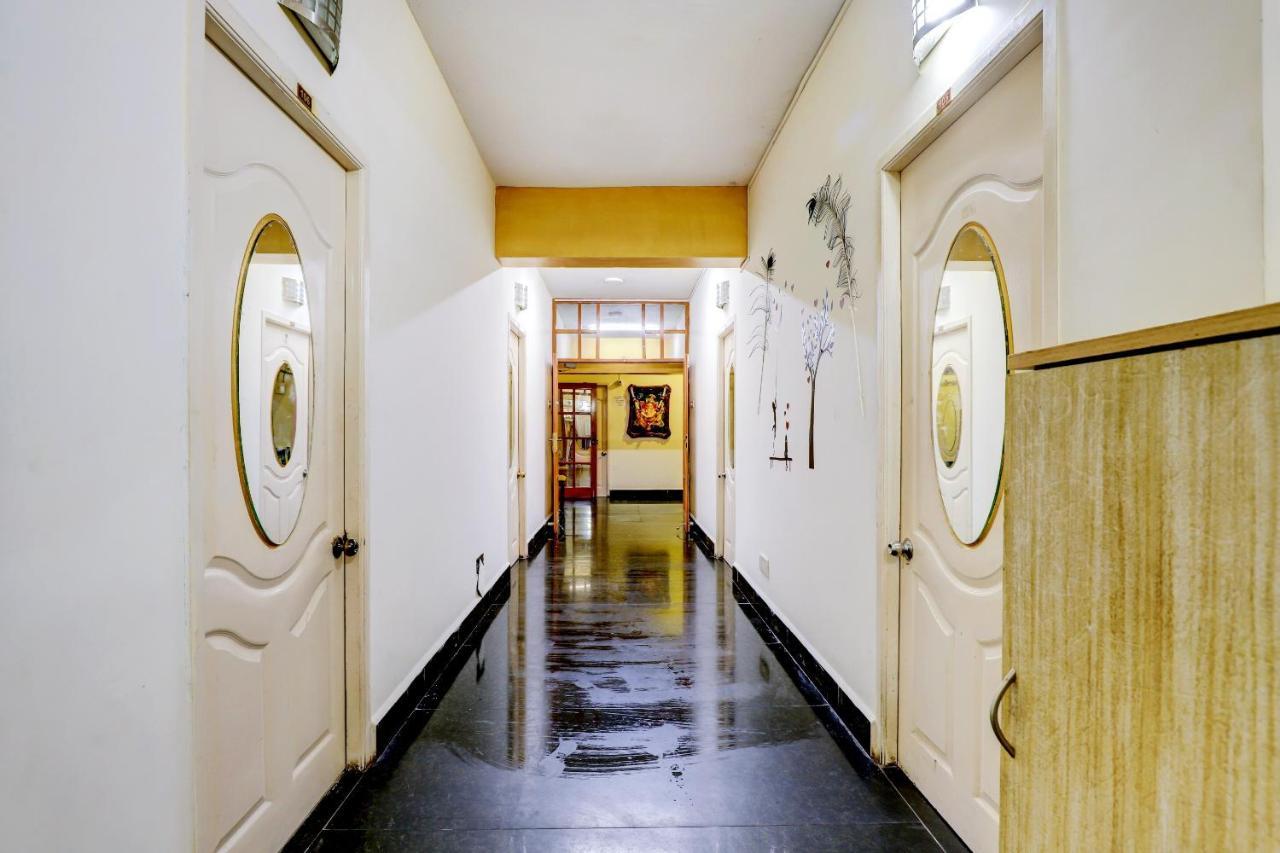 Hotel Oyo 73418 Ecr Residency And Service