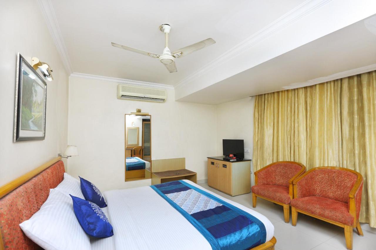 Hotel Collection O 77368 Maruthi Residency