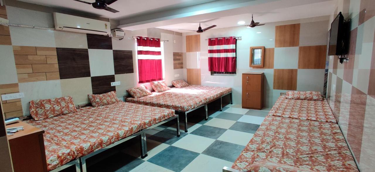 Guest house S.s.k Residency *