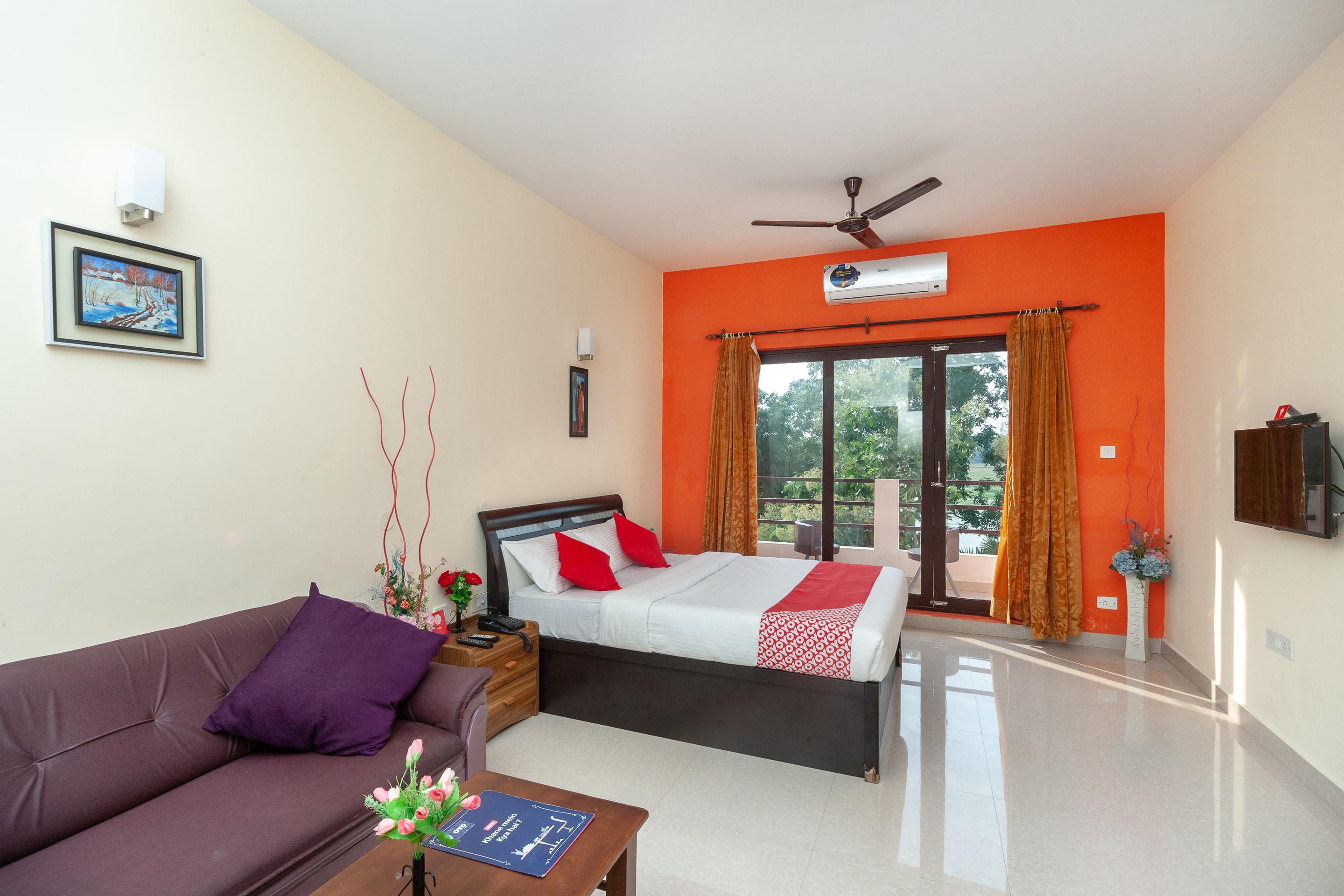 Oyo 22532 Purple View 2* Chennai