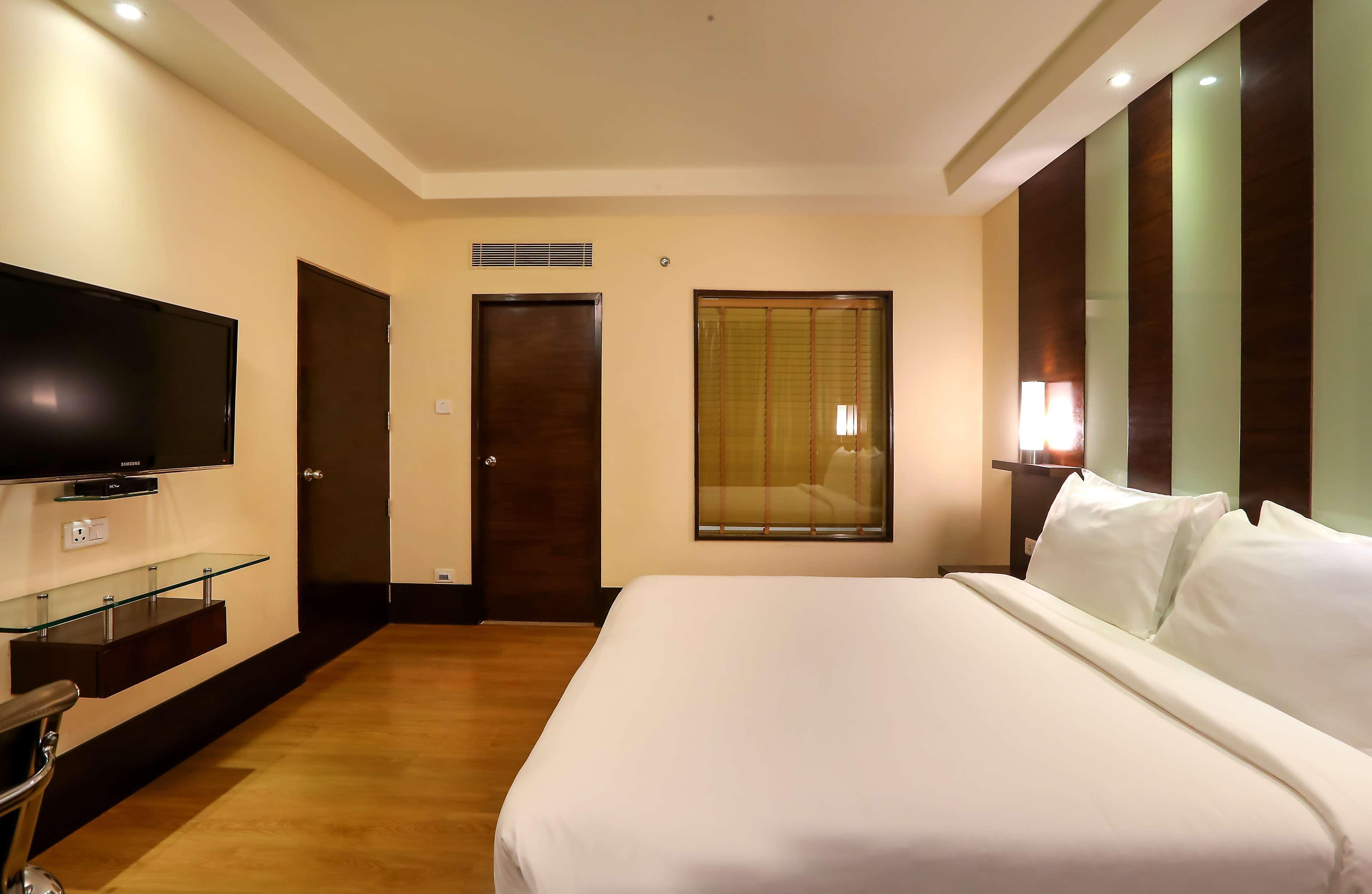 Radisson Blu Centre 5*