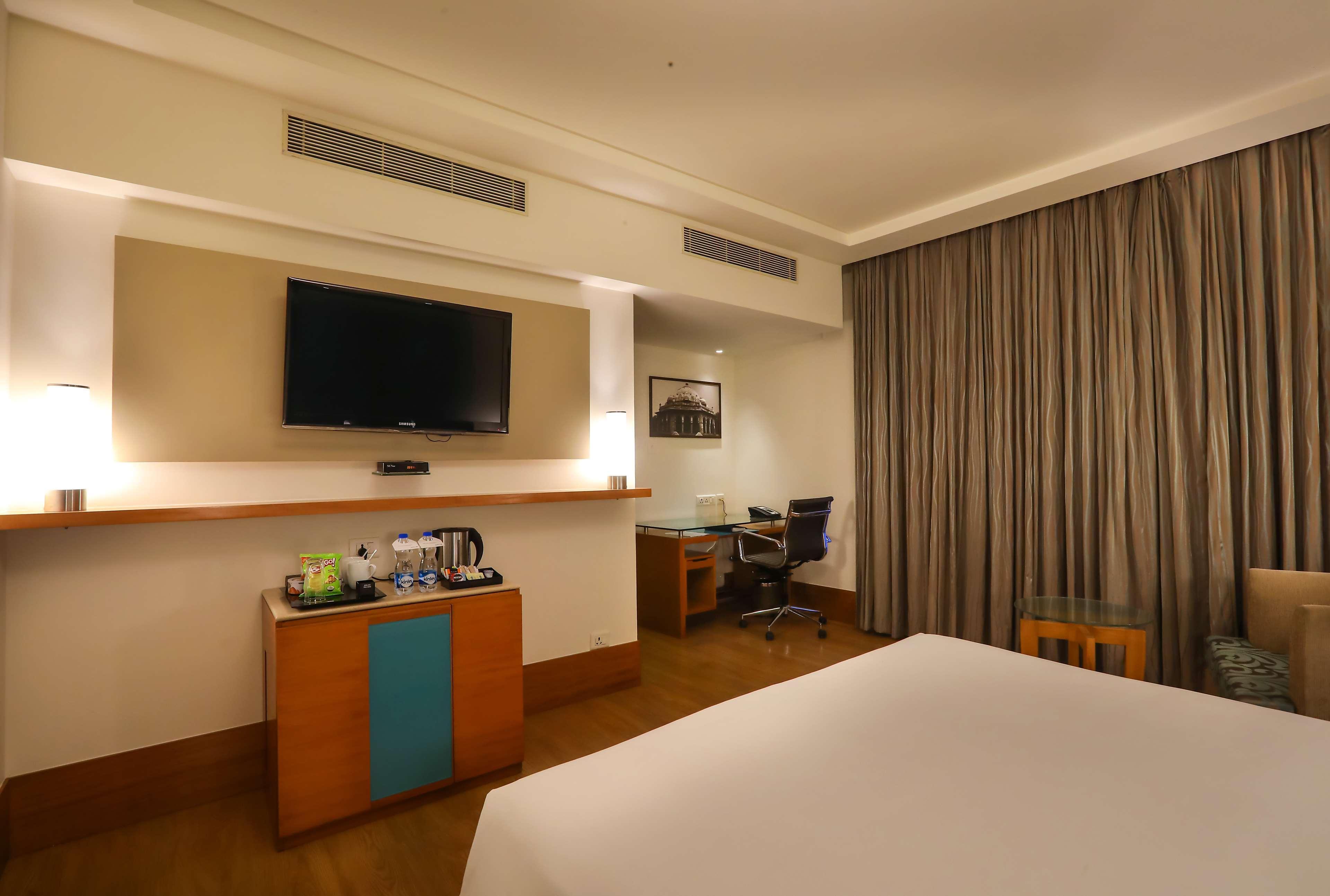 Radisson Blu Centre 5*