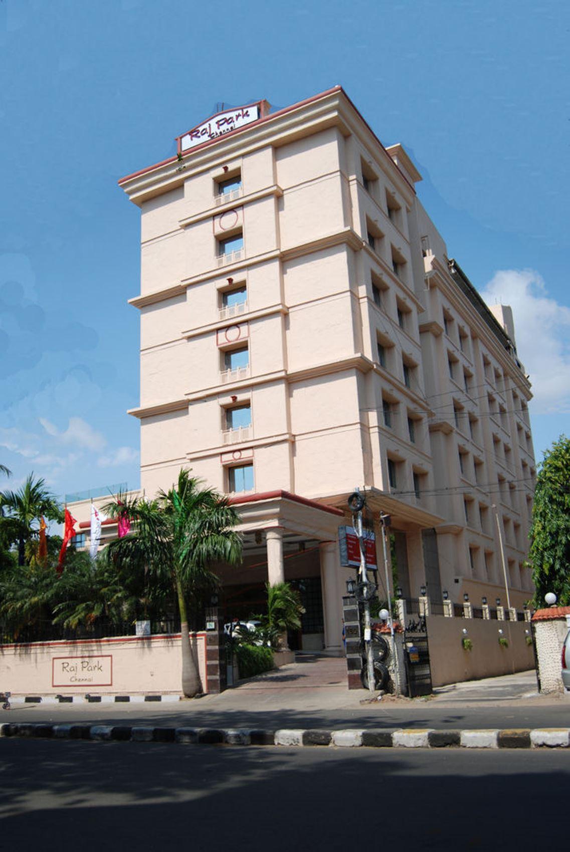 Hotel Raj Park 4*