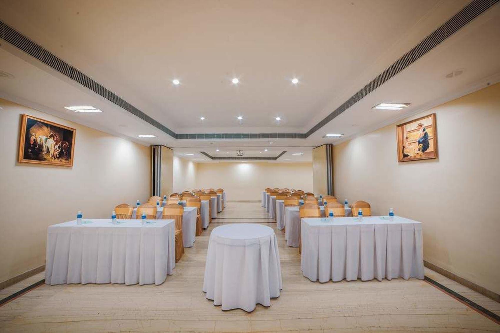 Raj Park Hotel