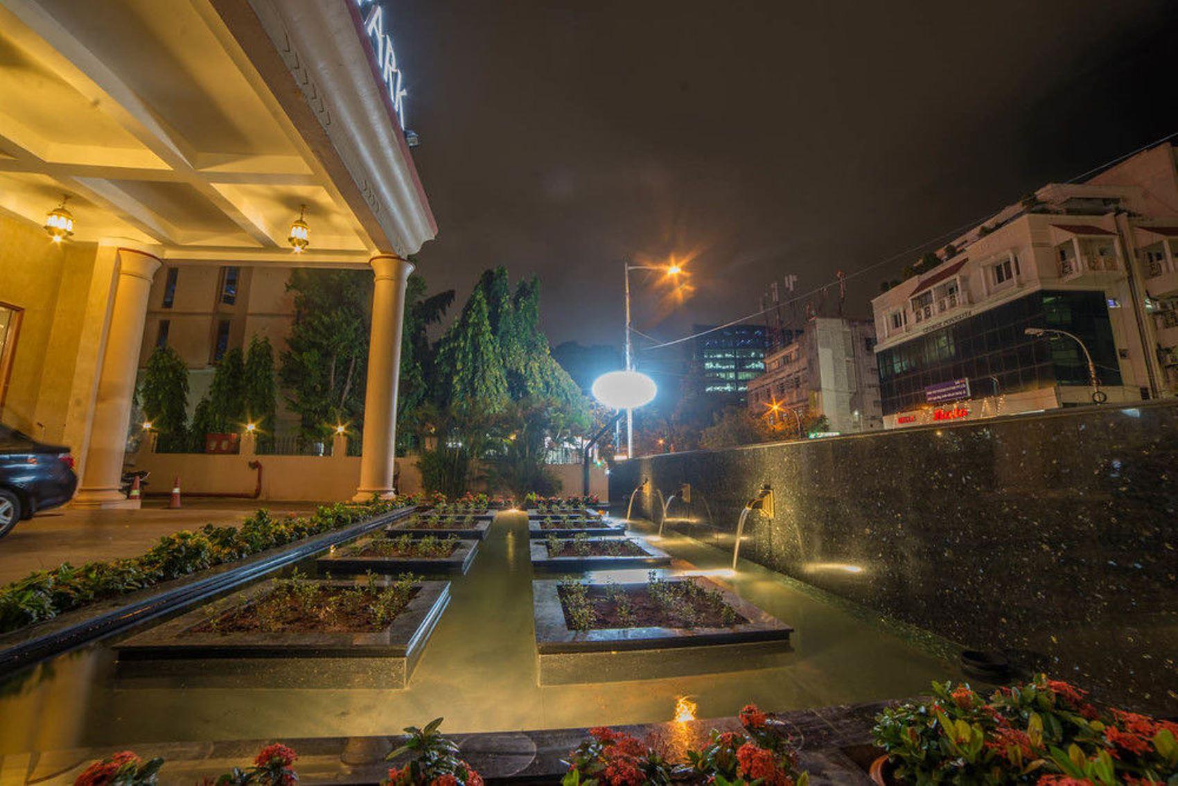 Raj Park Hotel 4*