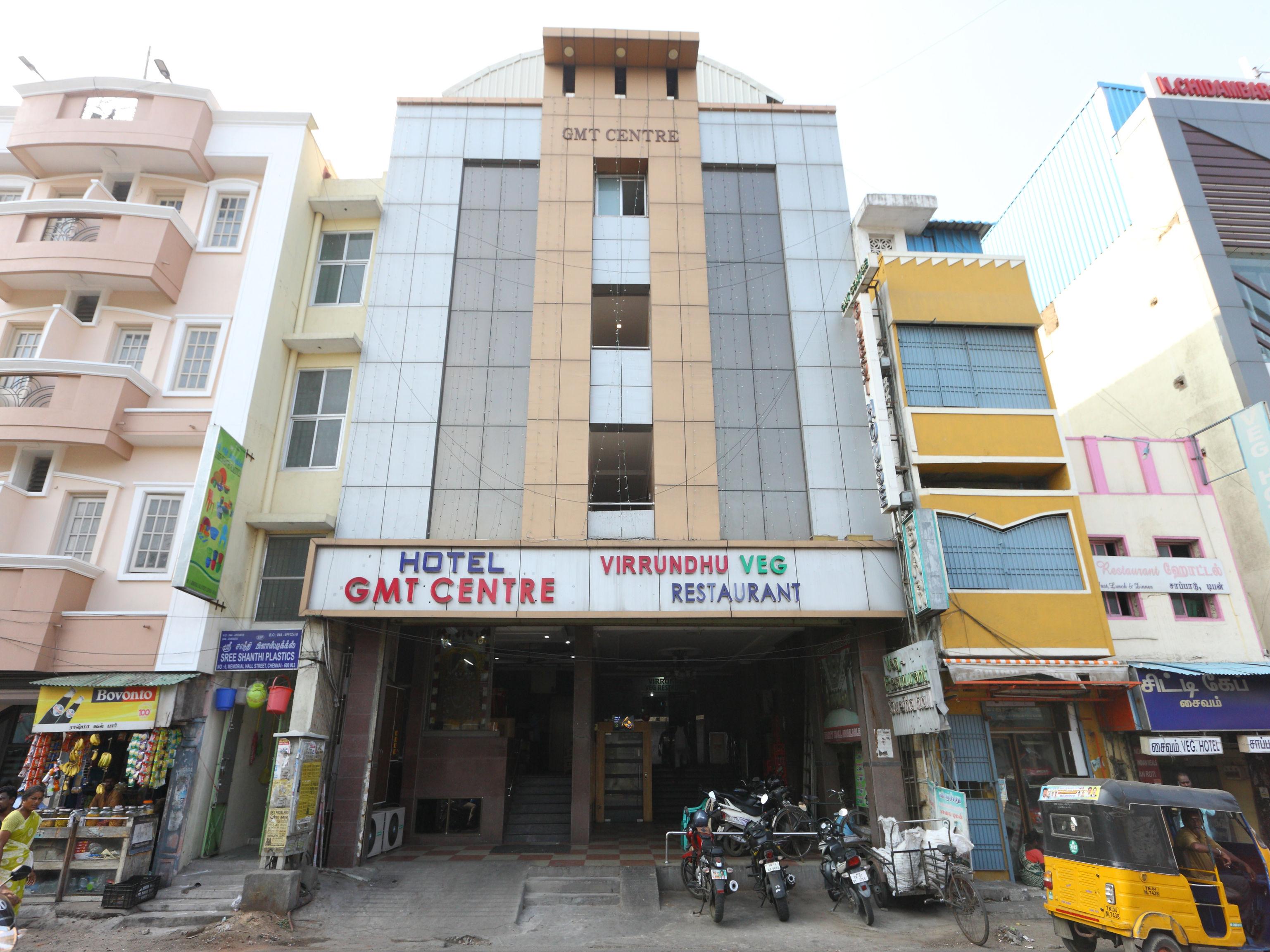 Oyo 11437 Gmt Centre Hotel 3*