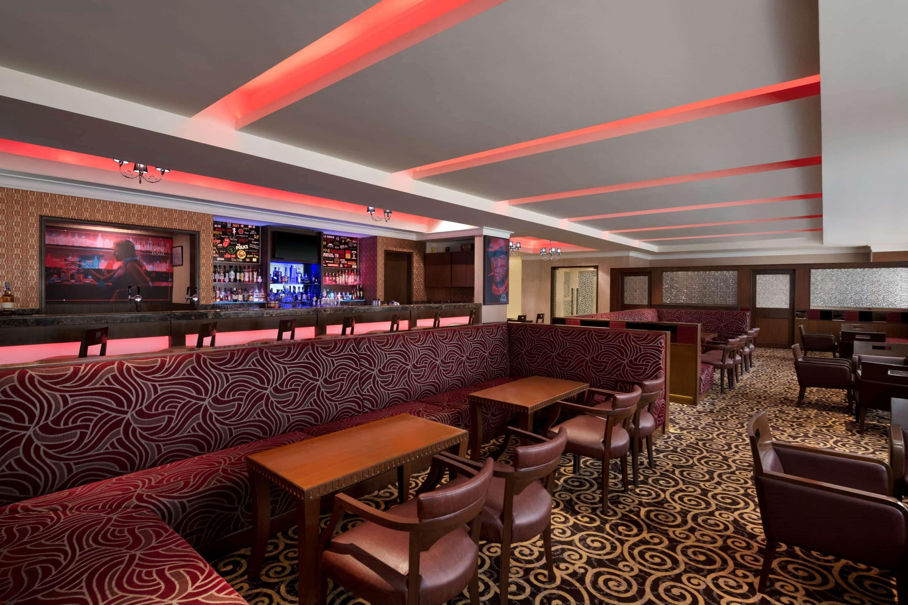 Ramada Plaza 5*