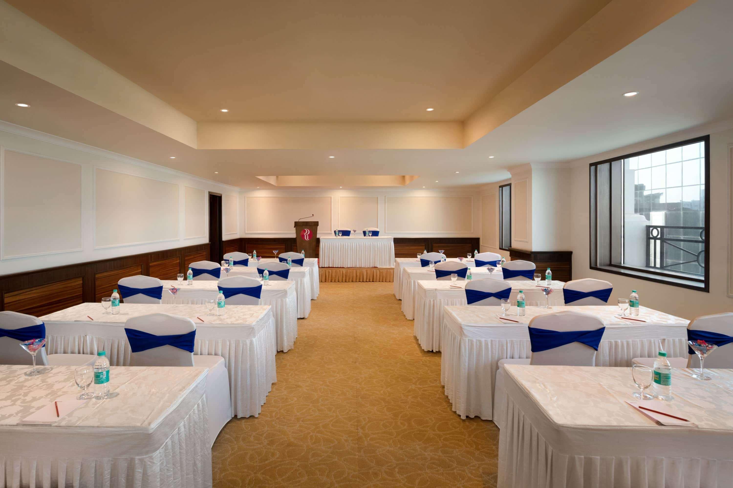 Hotel Ramada Plaza 5*