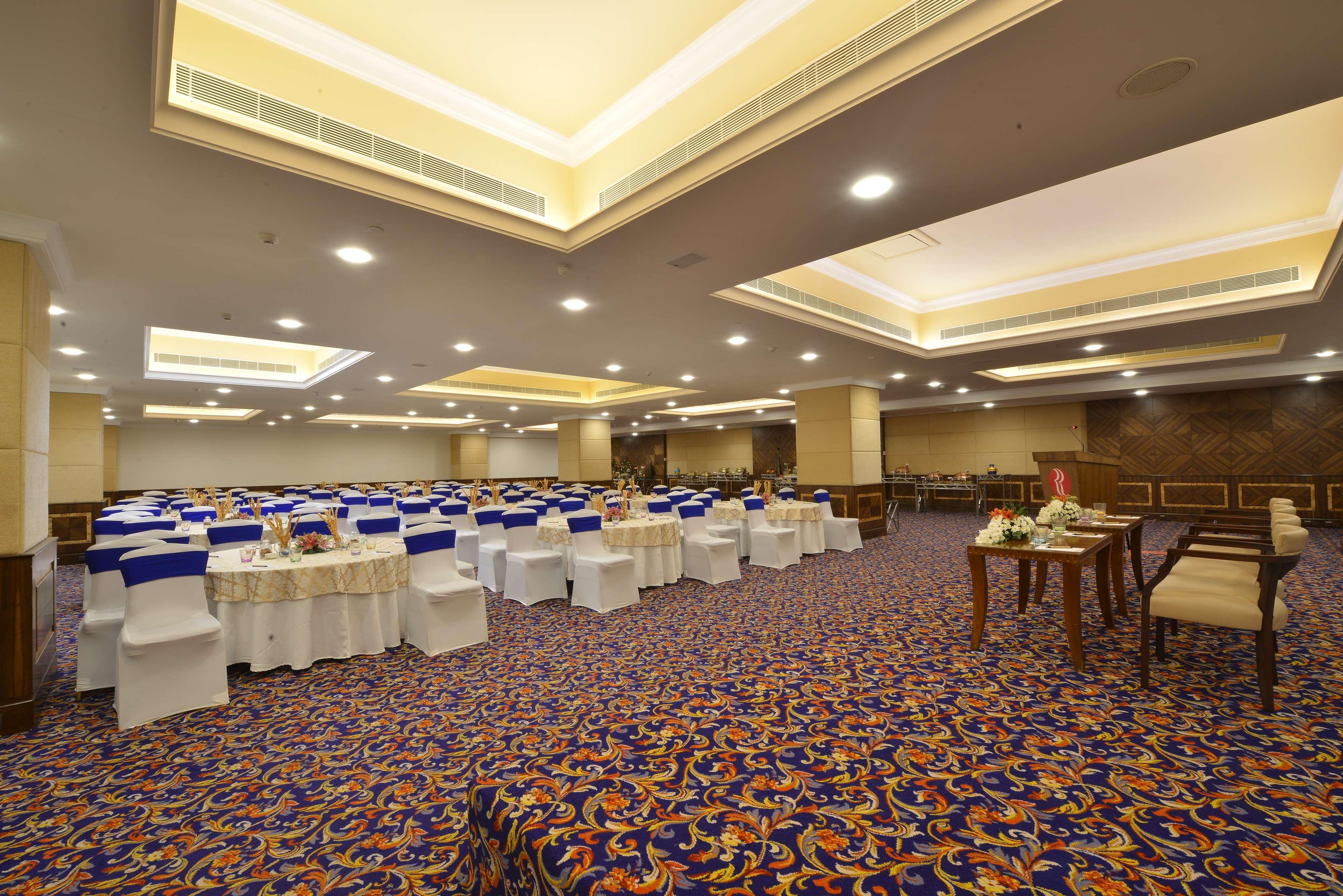 Hotel Ramada Plaza 5*