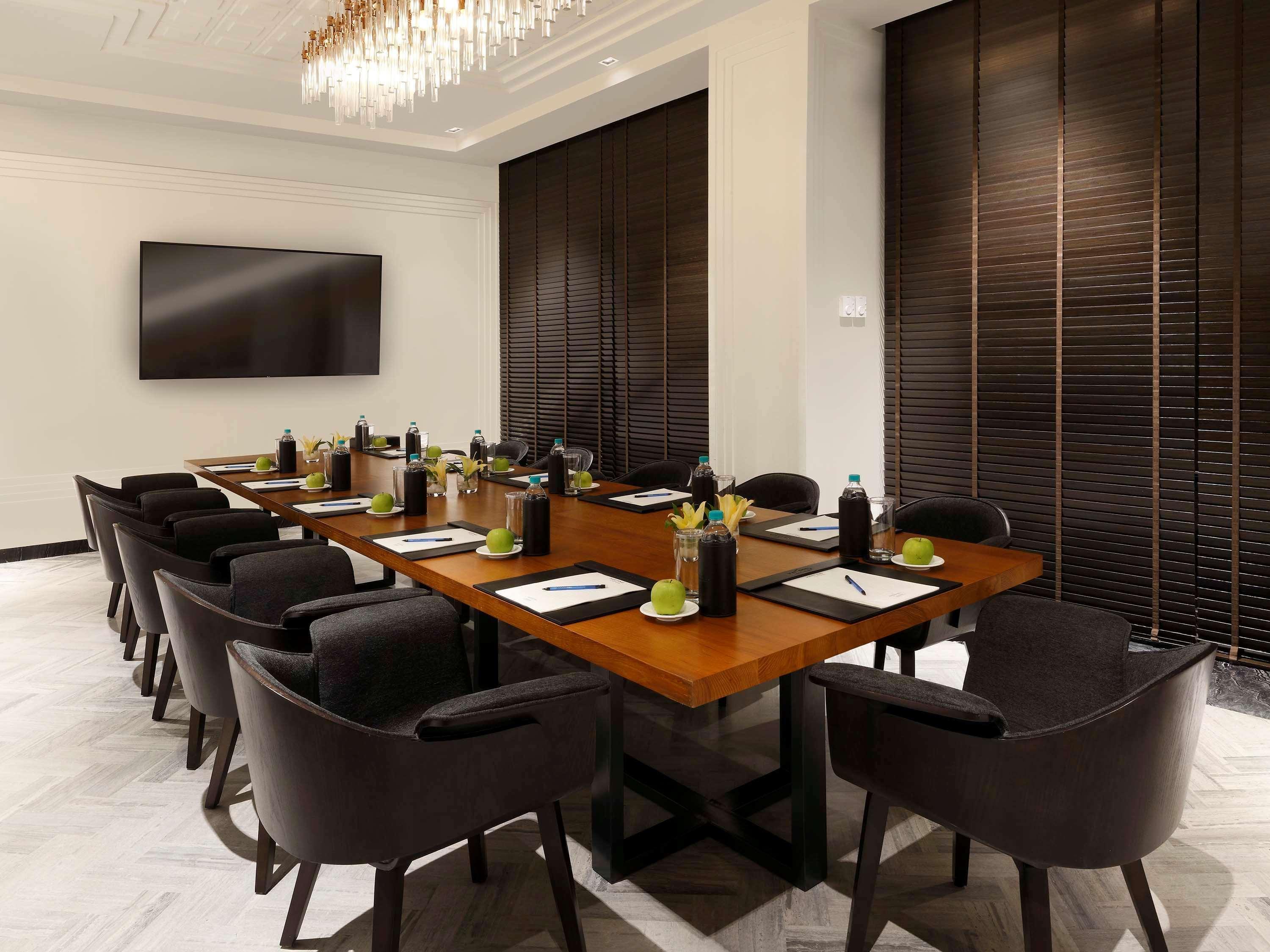 Novotel Chamiers Road Hotel Chennai