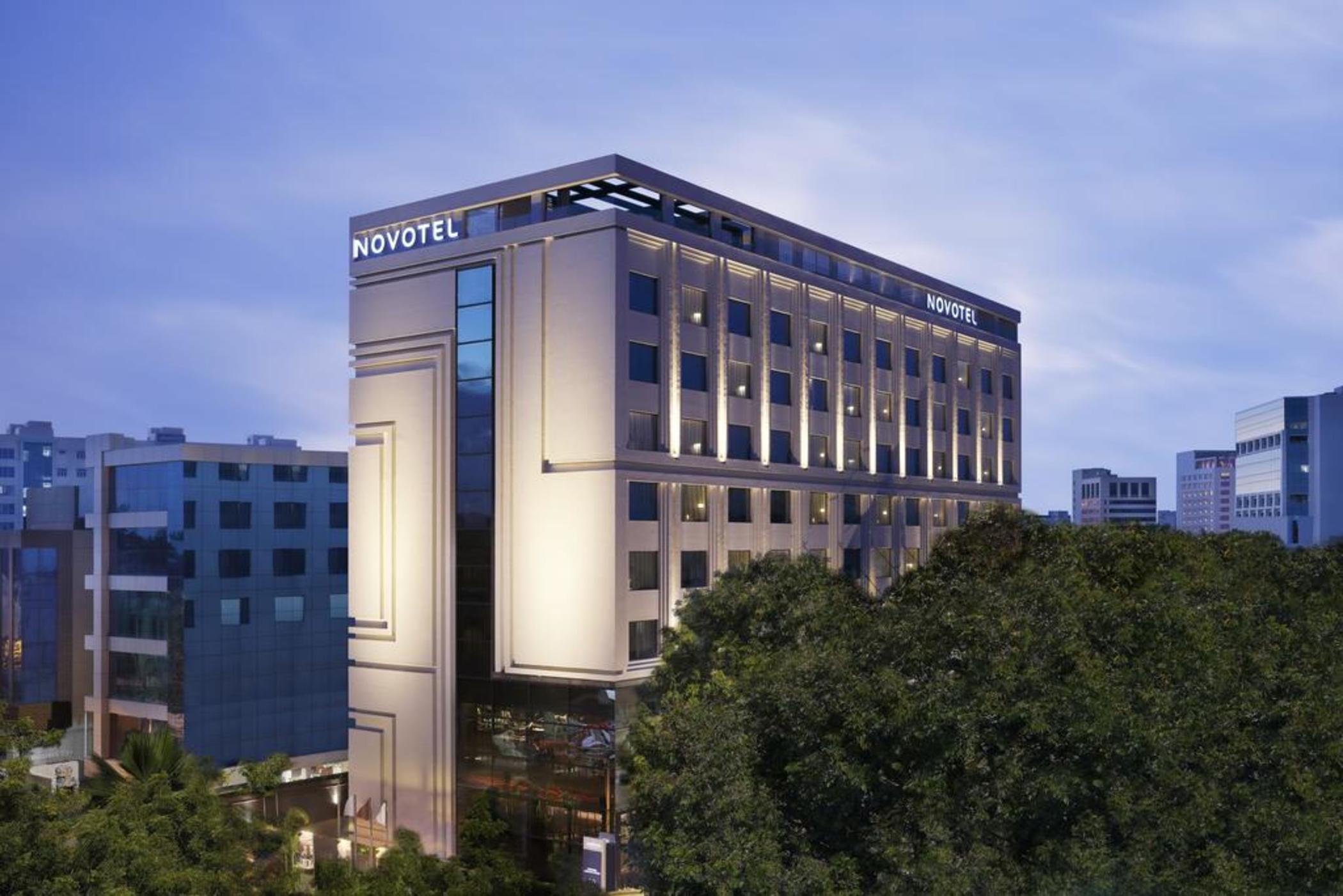 Novotel Chamiers Road 5* Chennai