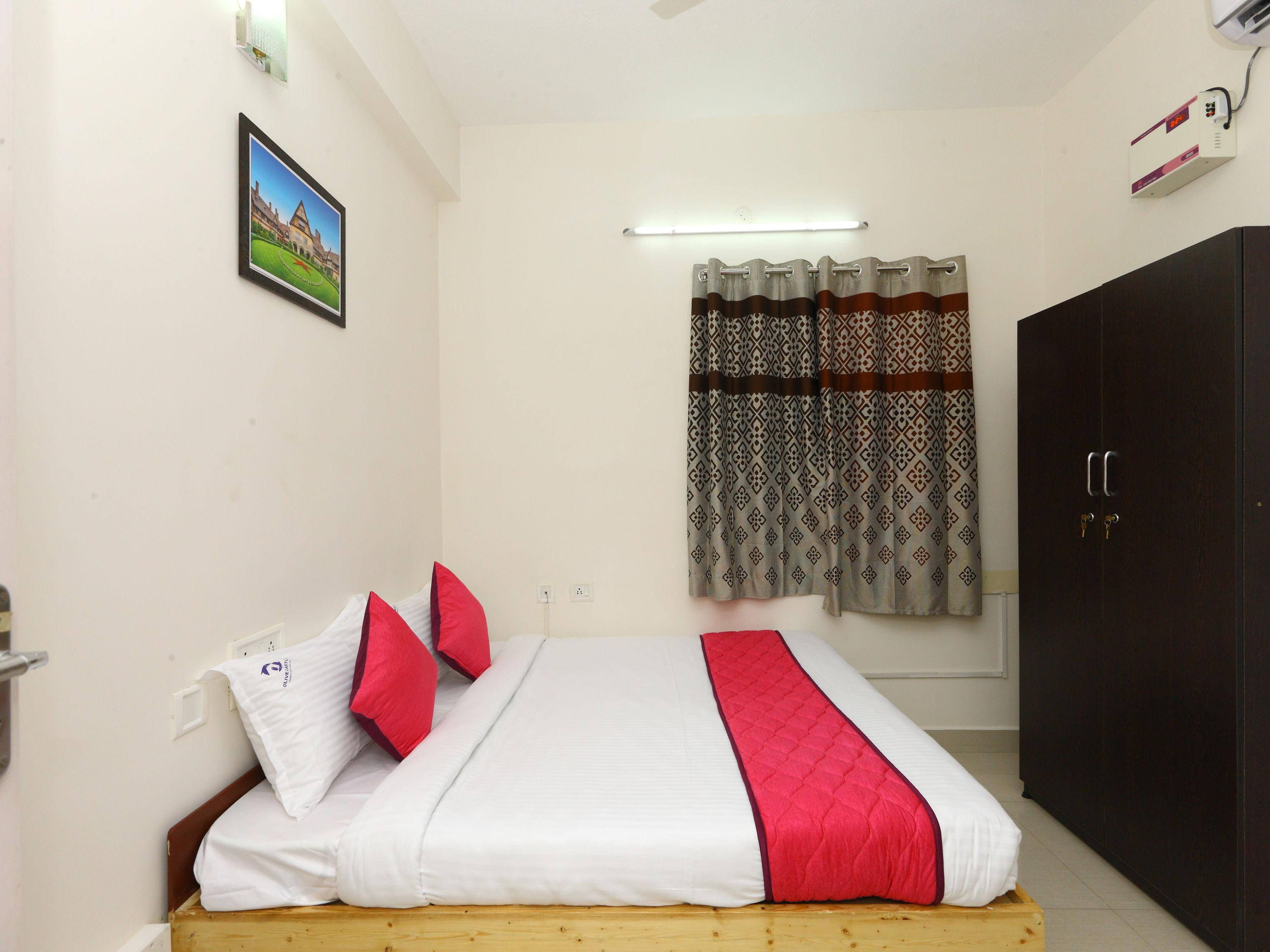 Oyo 9260 Olive Castles 3* Chennai