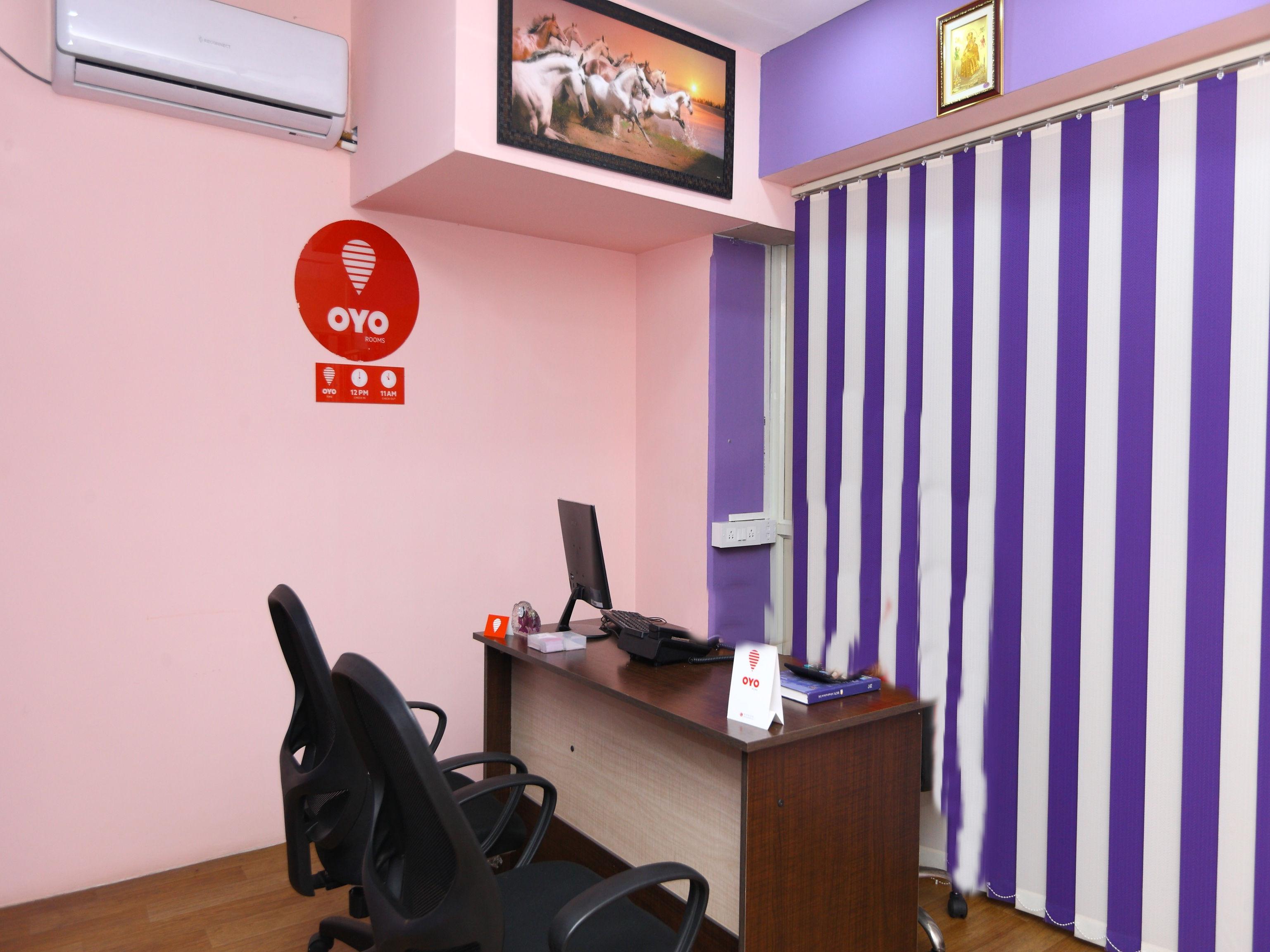 Hotel Oyo 9260 Olive Castles 3*