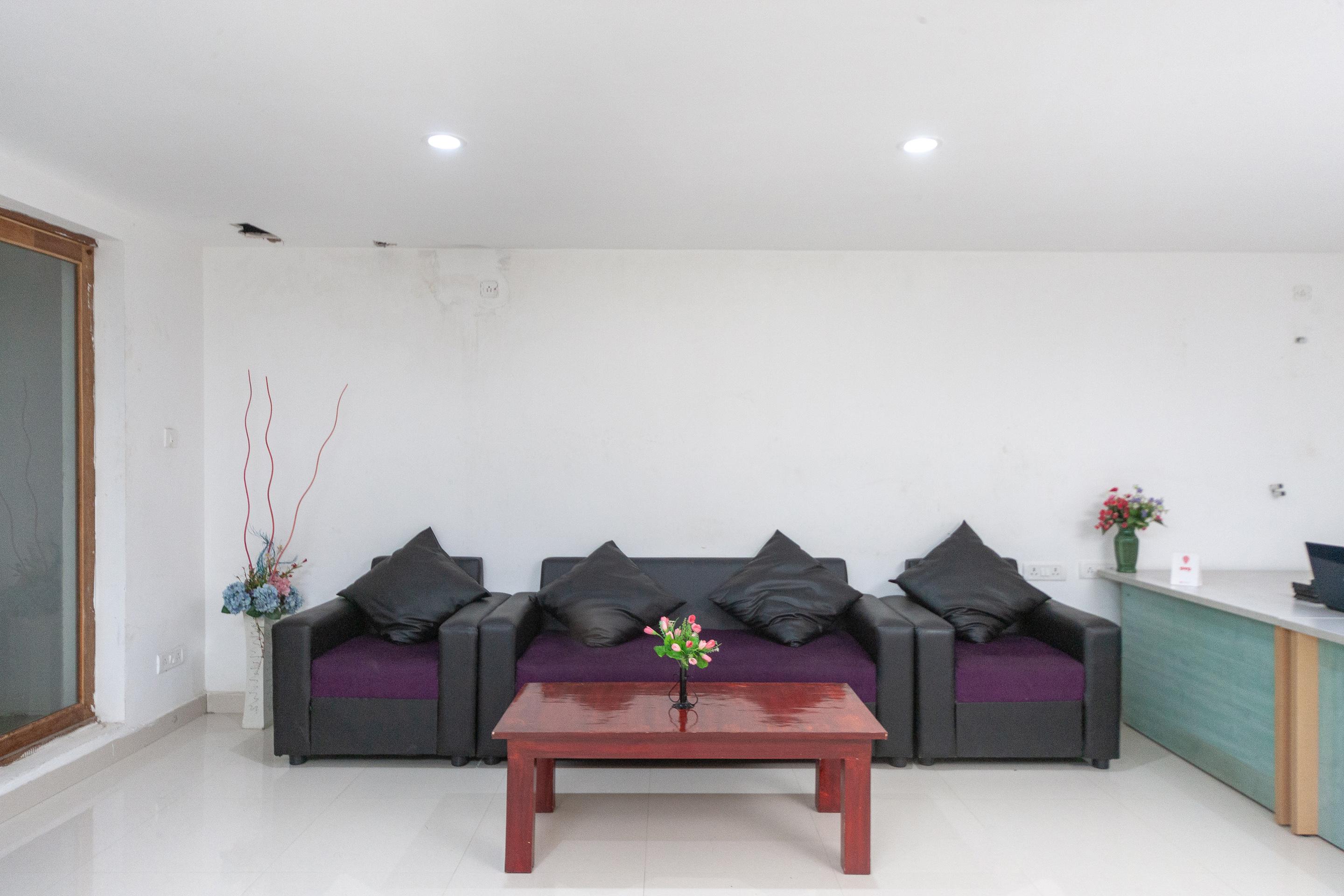 Oyo 22532 Purple View Chennai