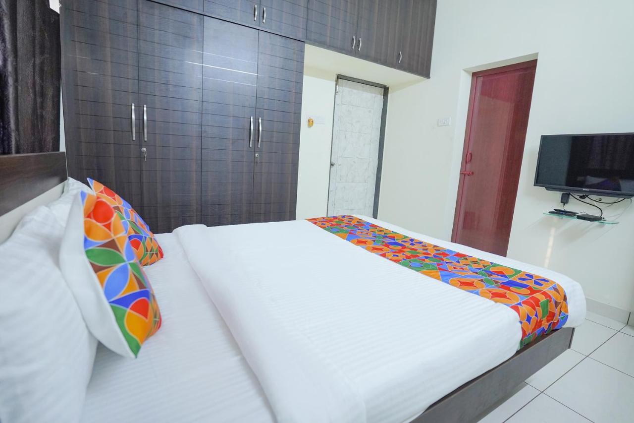 Fabexpress Town Space - Nr Gopalakrishna Theatre 3* Chennai