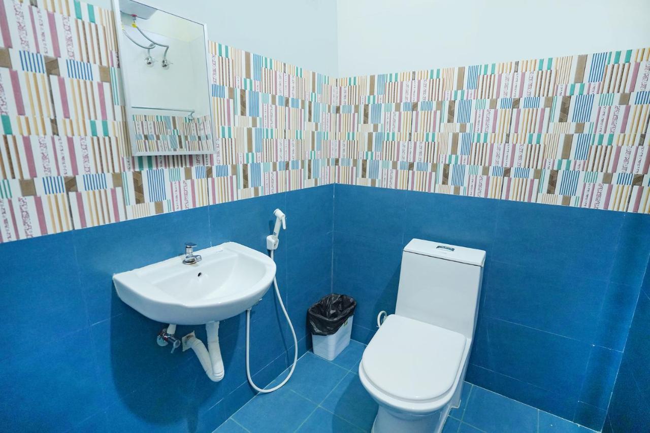 Fabexpress Town Space - Nr Gopalakrishna Theatre Hotel 3*