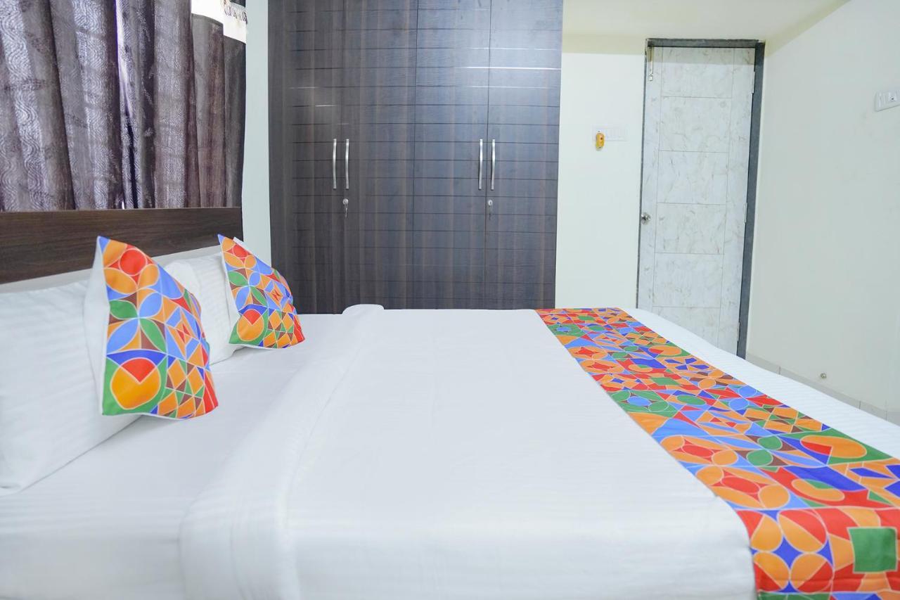 Fabexpress Town Space - Nr Gopalakrishna Theatre Hotel Chennai