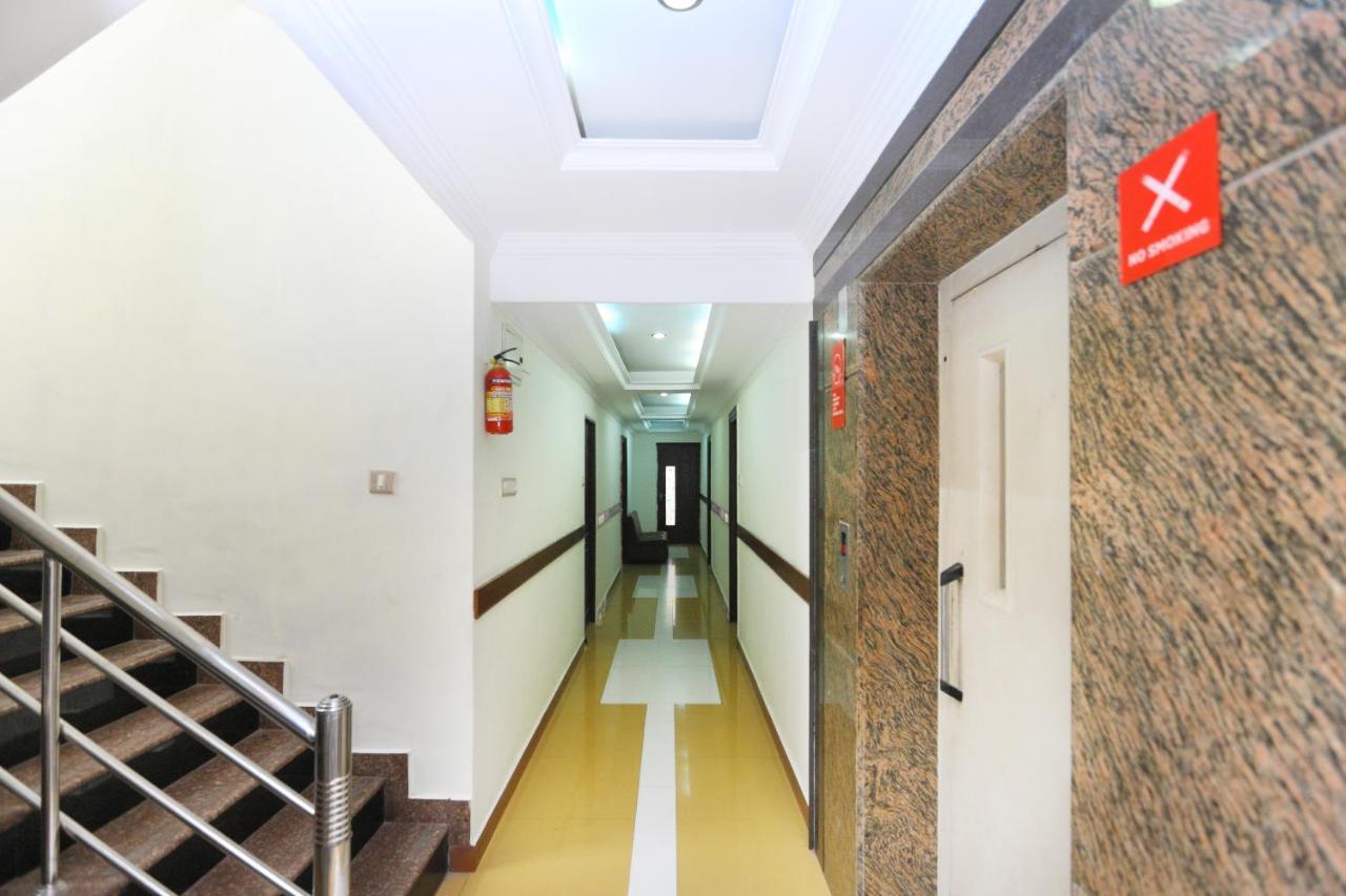 Oyo 14356 Dreams Manor Chennai