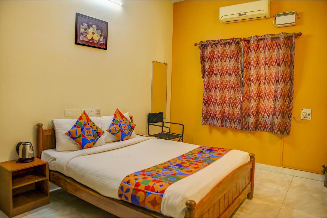 Fabhotel Hibiscus - Nr Sholinganallur Water & Vgp Aqua Kingdom Hotel 3*