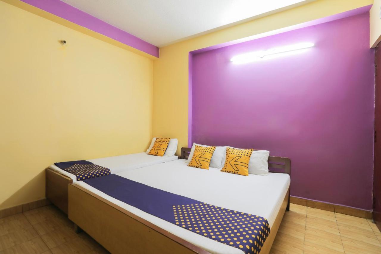 Spot On 64228 Ram Palace Chennai