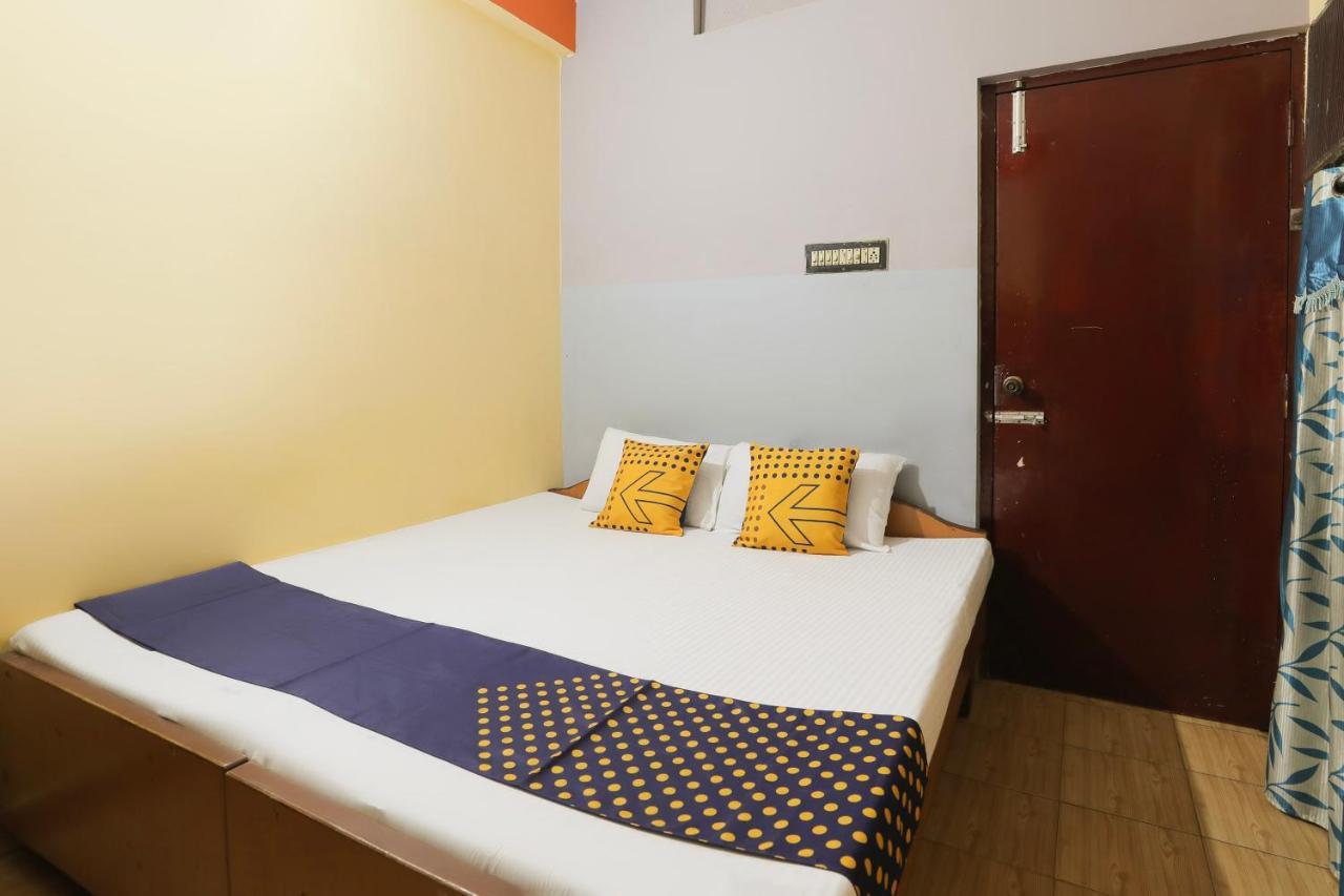 Spot On 64228 Ram Palace Hotel 2*