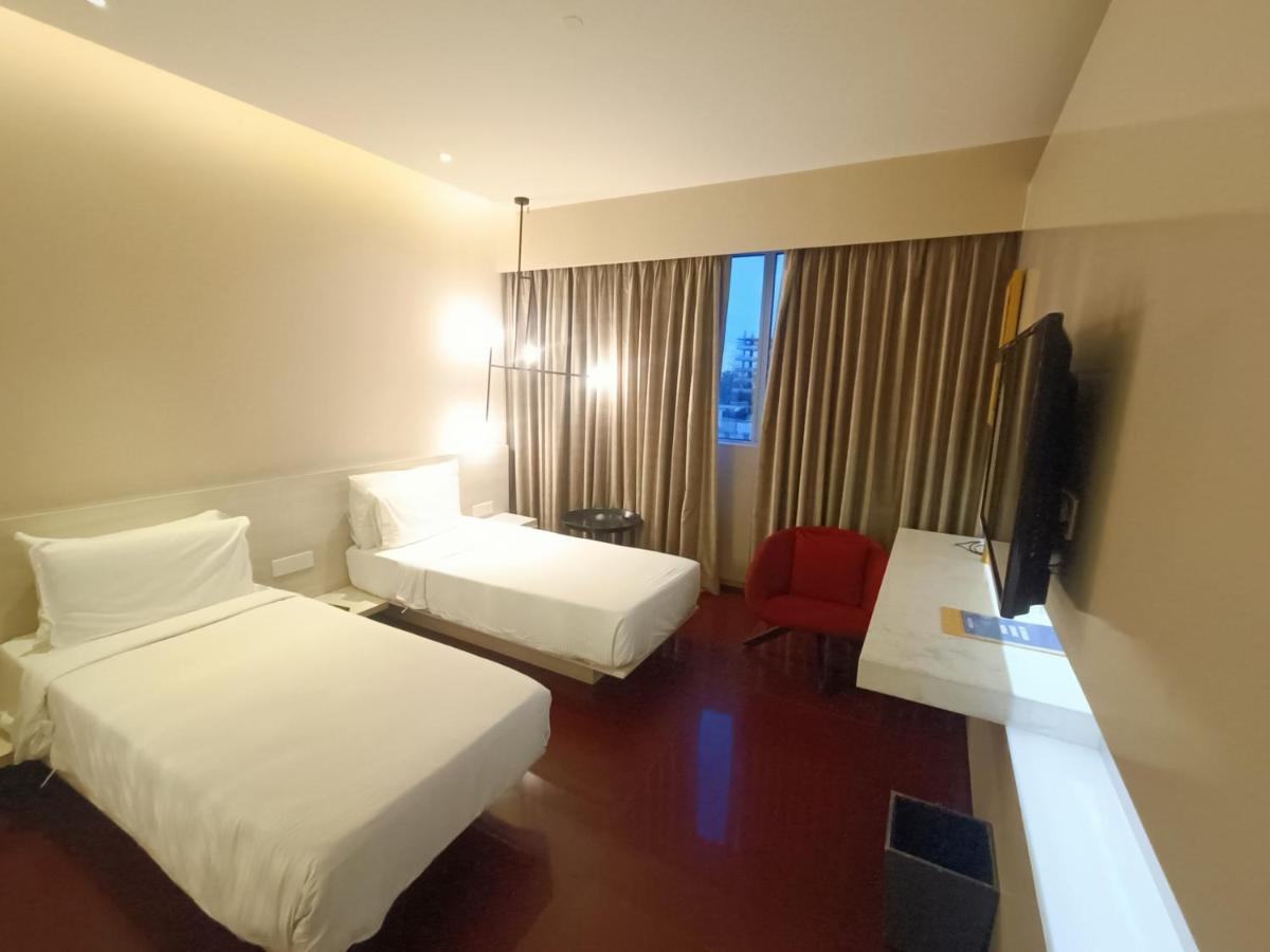 Boulevard By Design Hotel 4*