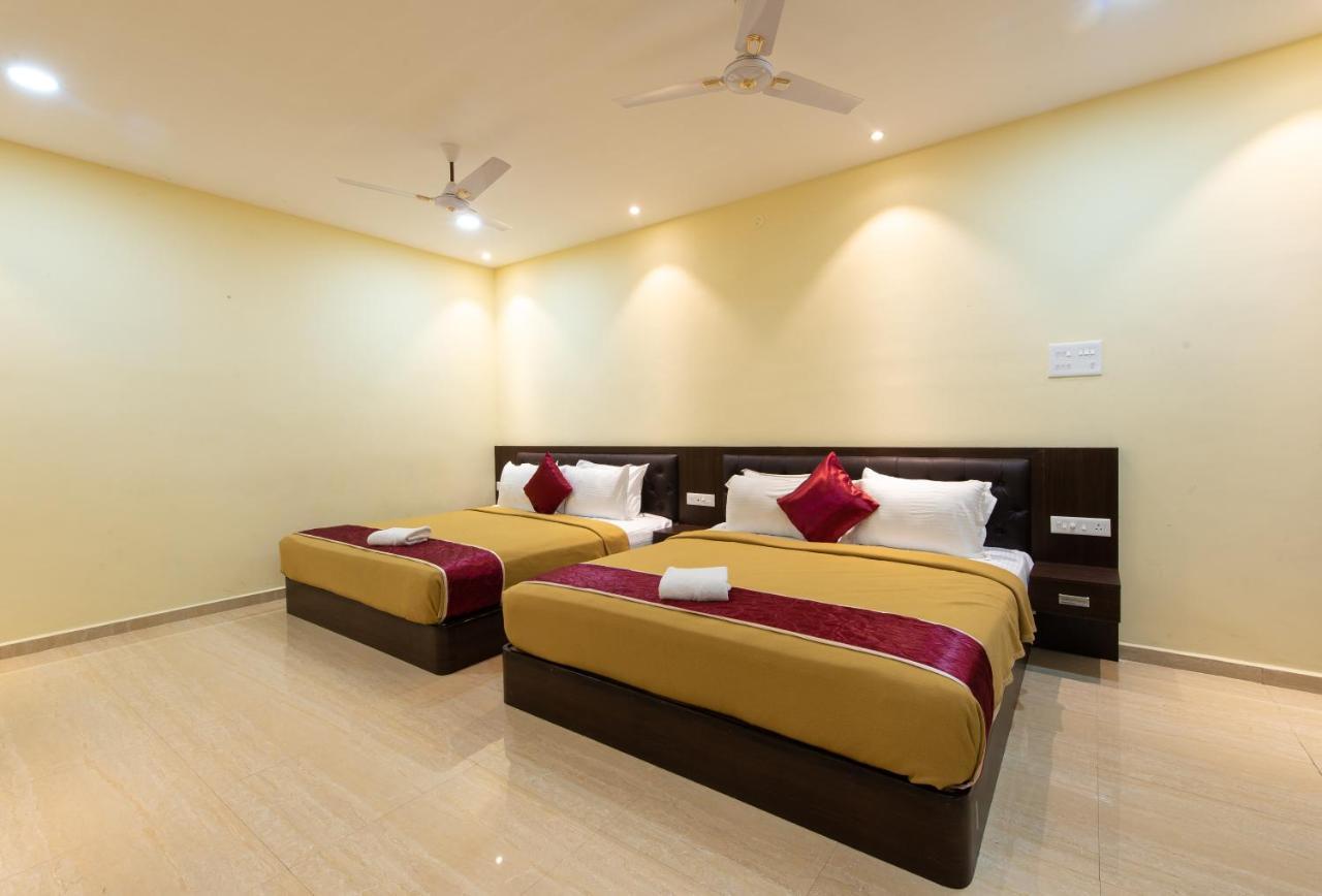 Hotel Sugam & Convention Centre